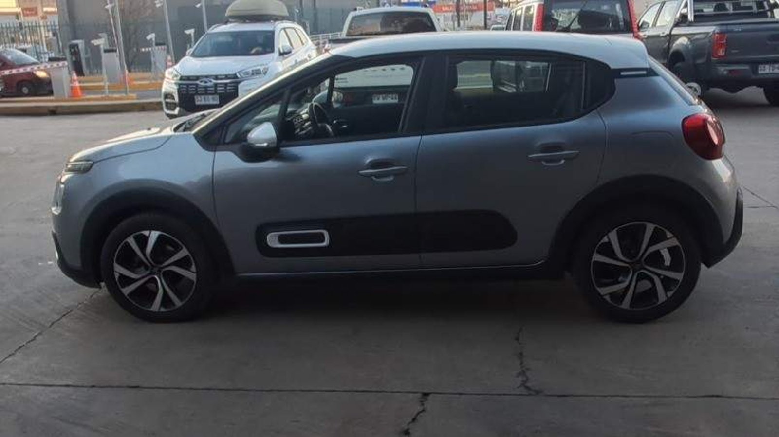 Citroen C3 1.5 Feel Bluehdi Diesel 4x2 Hb 100 Ss Bvm6 Mt 5p 2022 - Imagen 8 de 8