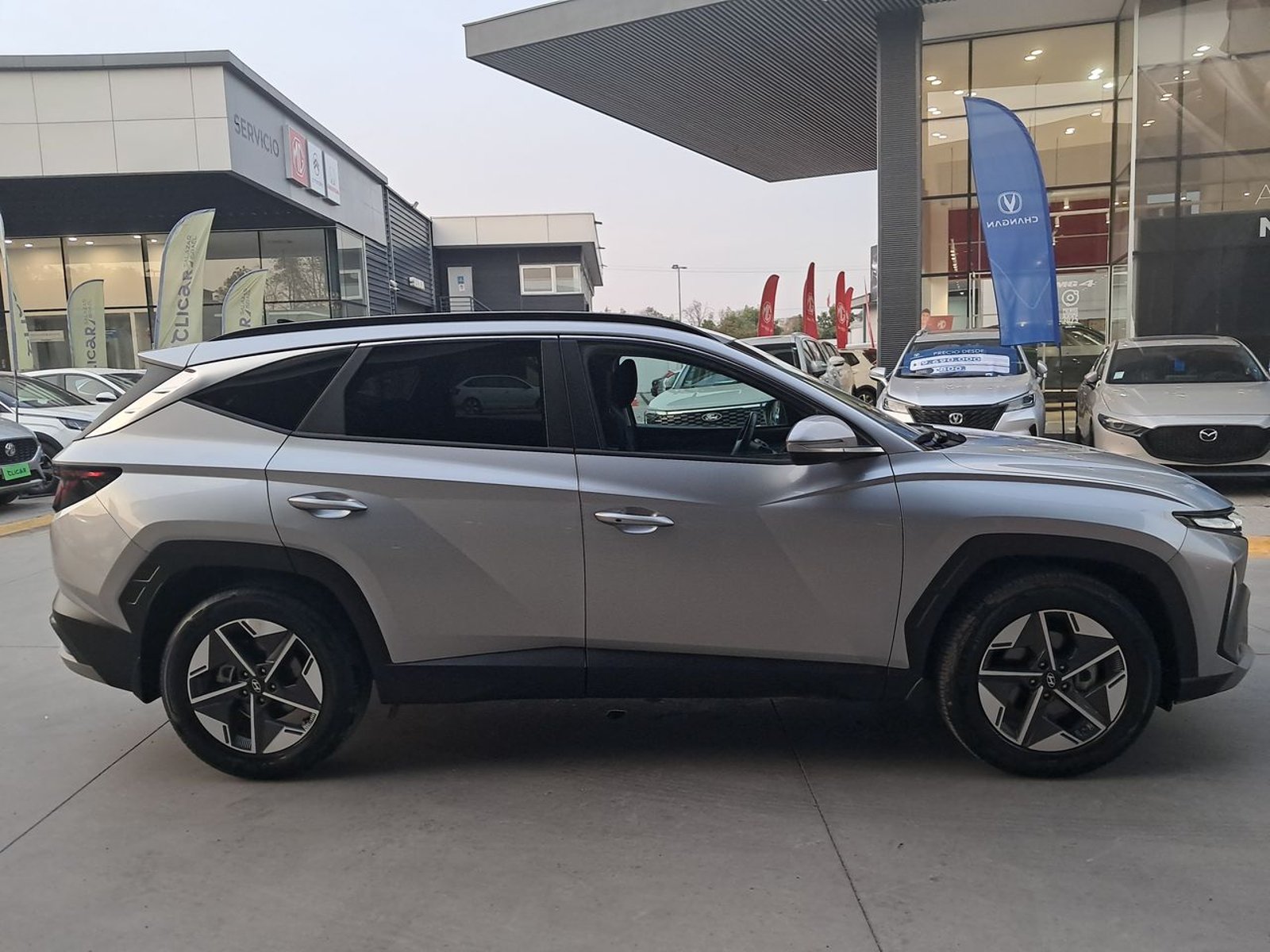 Hyundai Tucson 2.0 Nx4 Plus Fl Diesel 2wd At 5p 2025 - Imagen 8 de 8