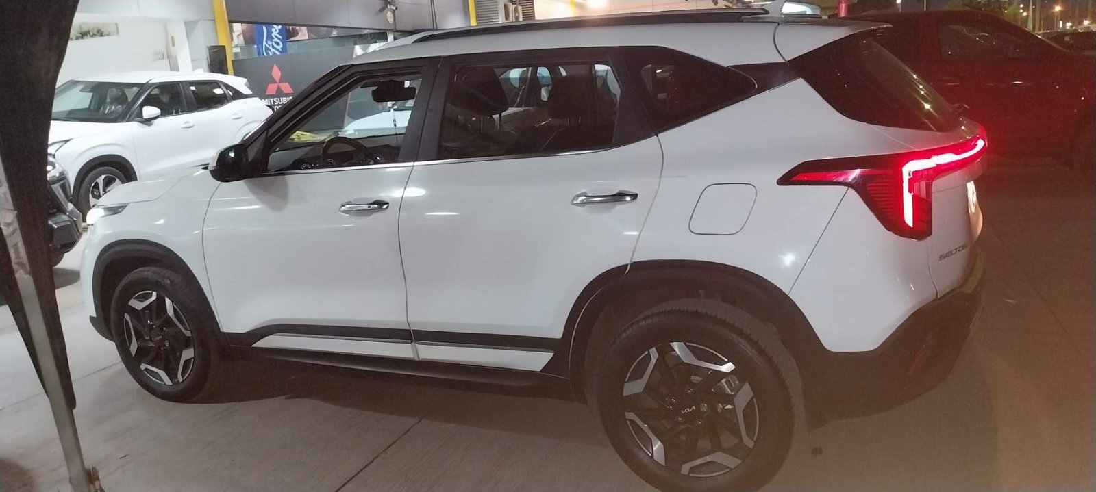 Kia Seltos 1.4t Gdi Ex Full 4x2 7dct At 5p 2024 - Imagen 8 de 8