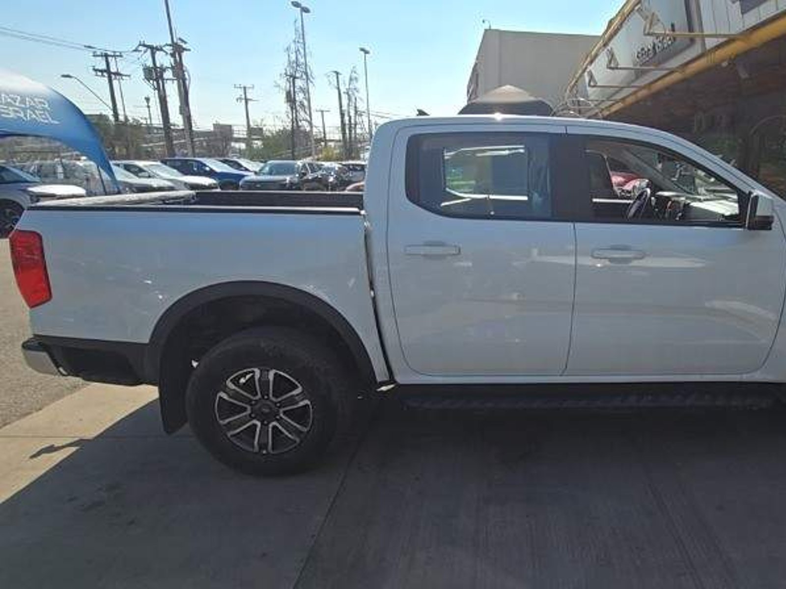 Ford Ranger 2.0 Xlt Diesel 4x2 Dob. Cab. At 4p 2026 - Foto 3 de 5