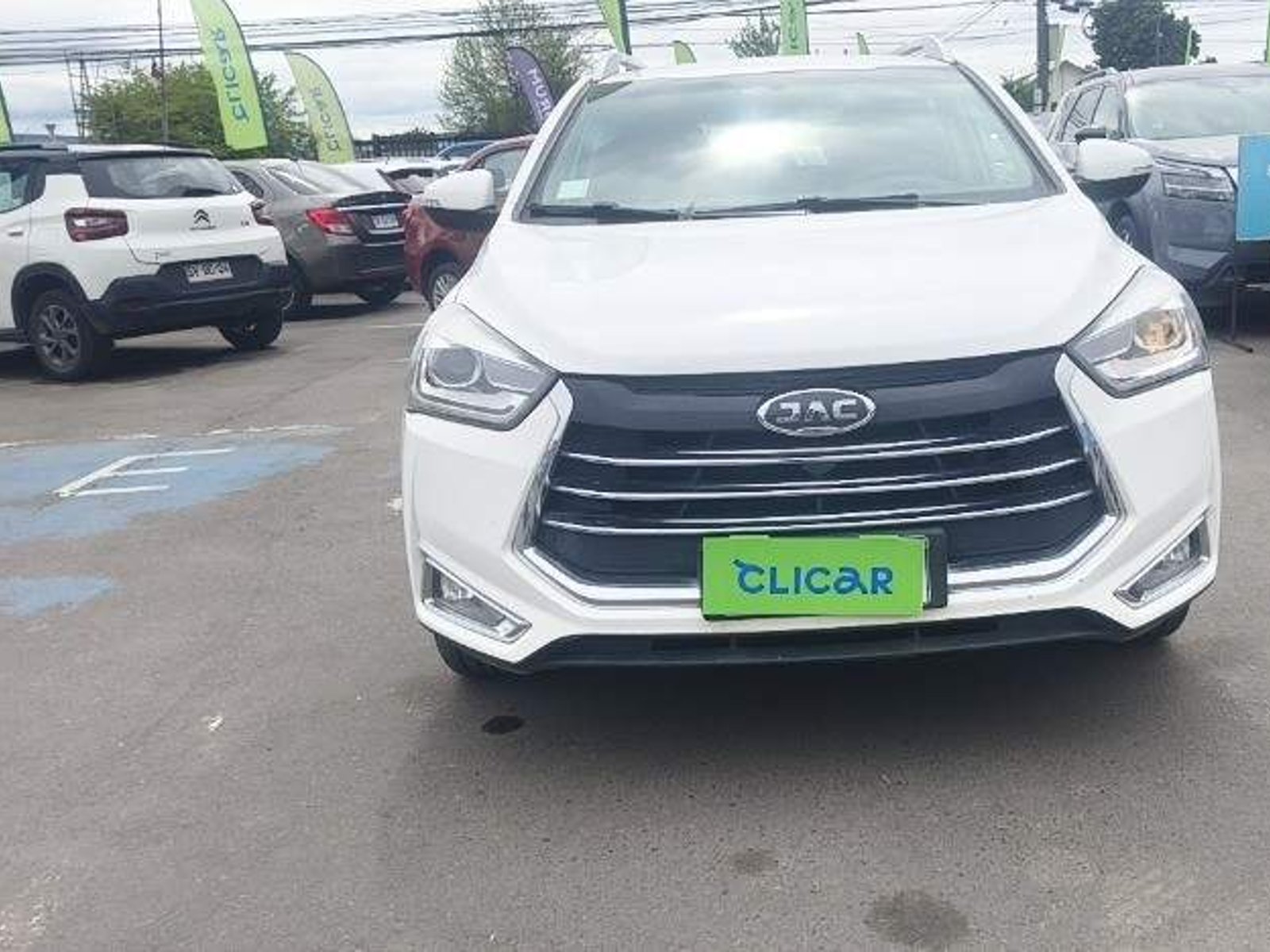 JAC Js2 1.5 Luxury 4x2 Mt 5p 2023 - Foto 2 de 5