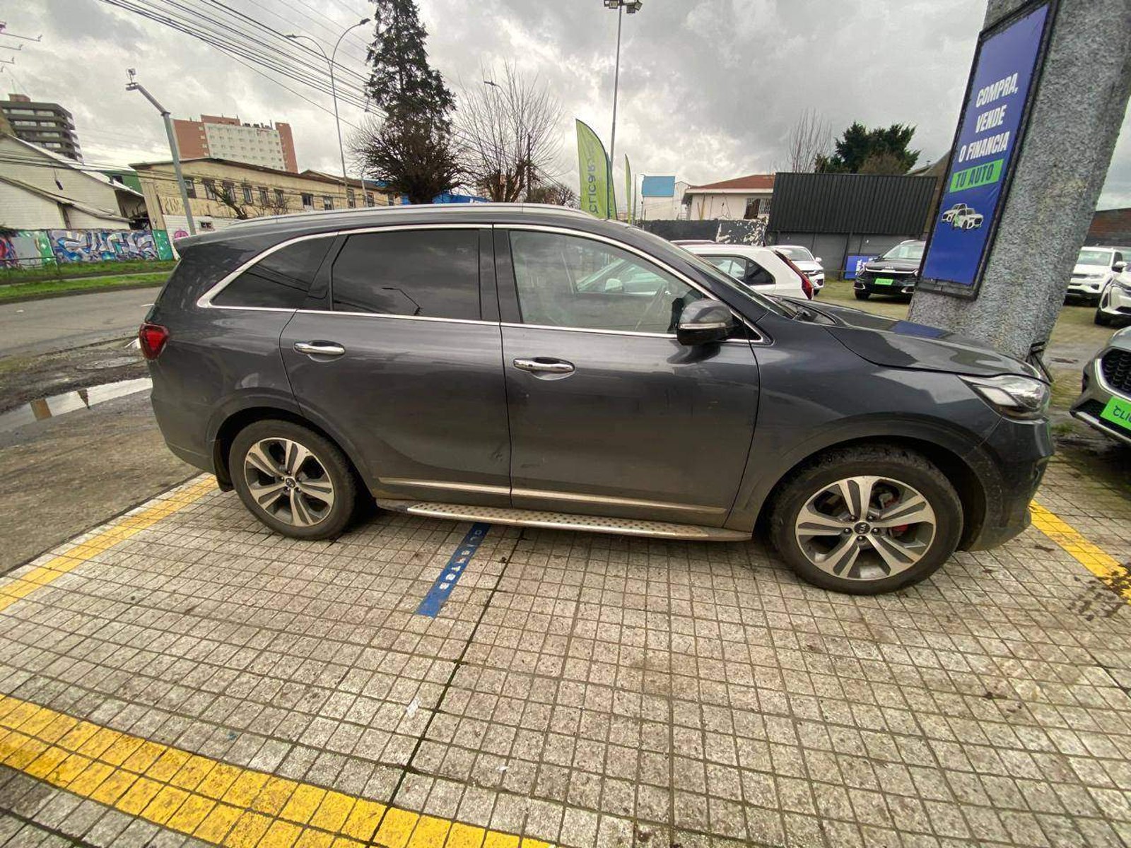 Kia Sorento 3.5 Gtl Gsl Awd 8at 5p 2020 - Foto 2 de 4