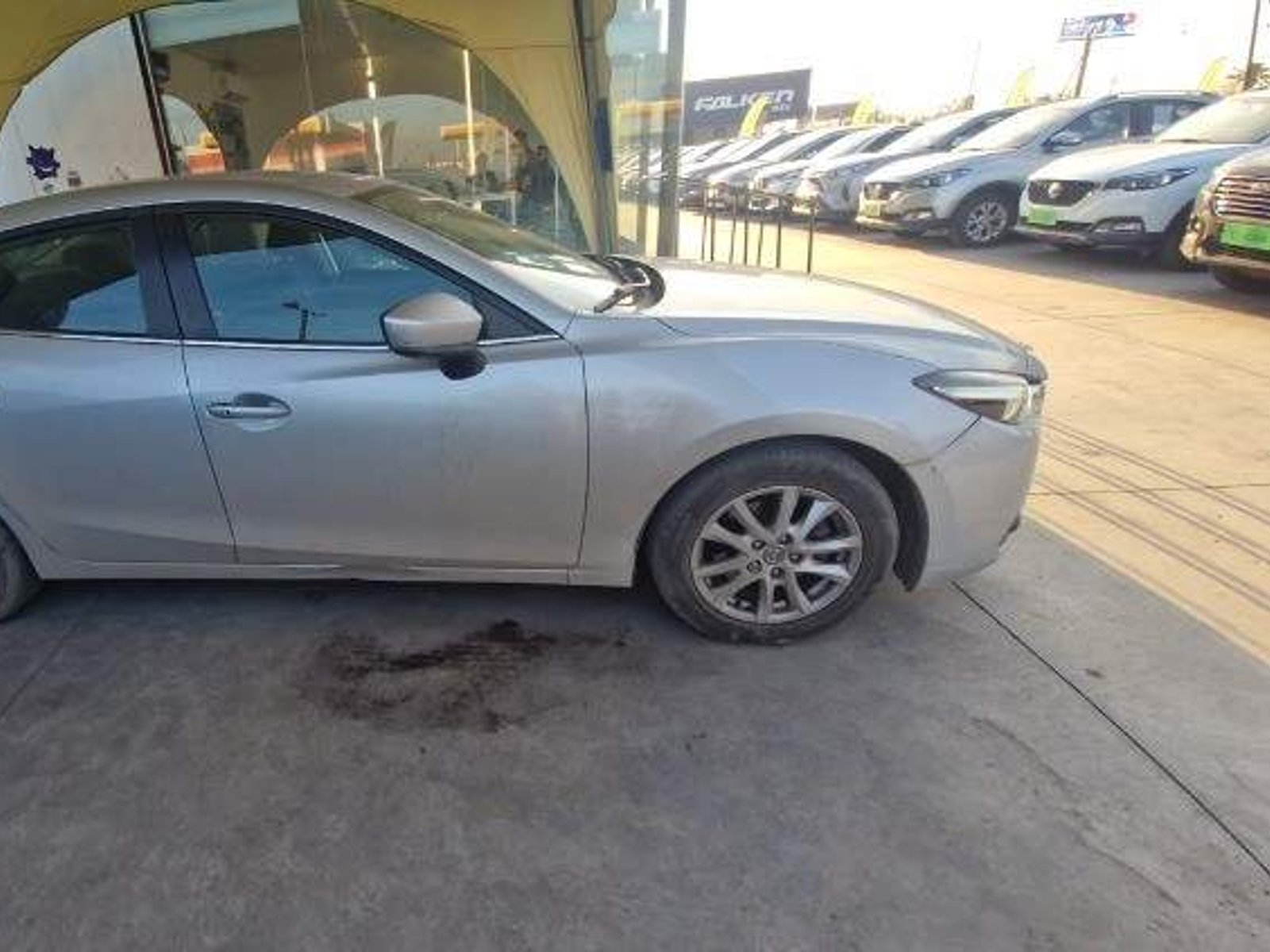 Mazda 3 2.0 V 4x2 Sdn Sunroof 6at 4p 2017 - Foto 3 de 5