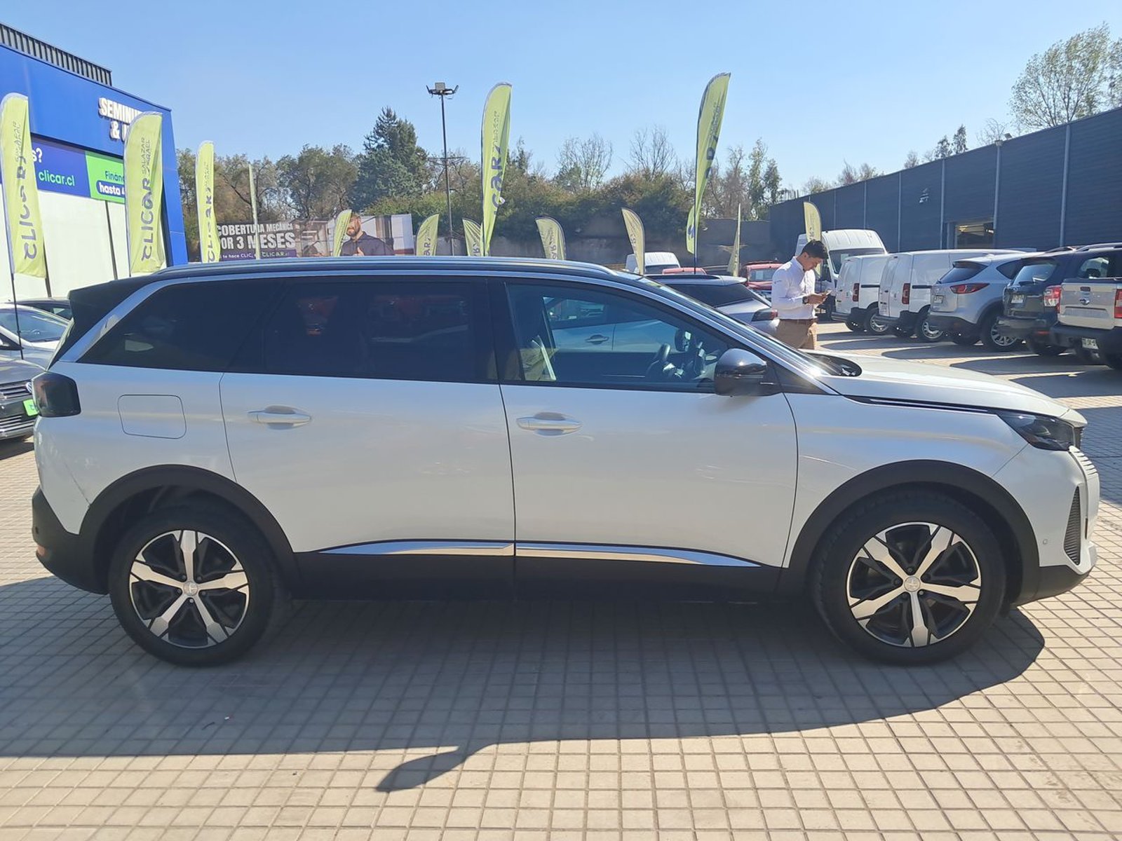Peugeot 5008 1.5 Allure Pack Bluehdi 130 4x2 Eat8 5p 2024 - Imagen 8 de 8