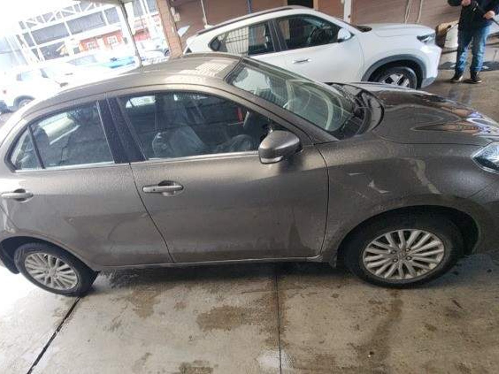 Suzuki Dzire 1.2 Glx 4x2 Mt 4p 2024 - Foto 3 de 5