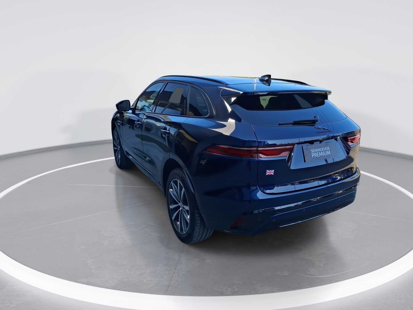 Jaguar F-pace 2.0 R-dynamic S Diesel Awd 204hp At 5p 2025 - Foto 5 de 8