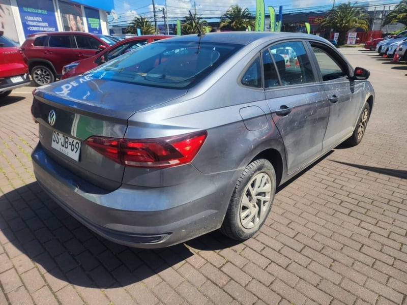 Volkswagen Virtus 1.6 Msi Comfortline 4x2 Mt 4p 2023 - Imagen 4 de 5