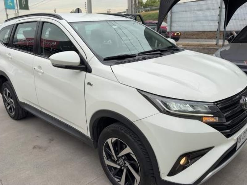 Toyota Rush 1.5 Xei 4x2 At 5p 2021