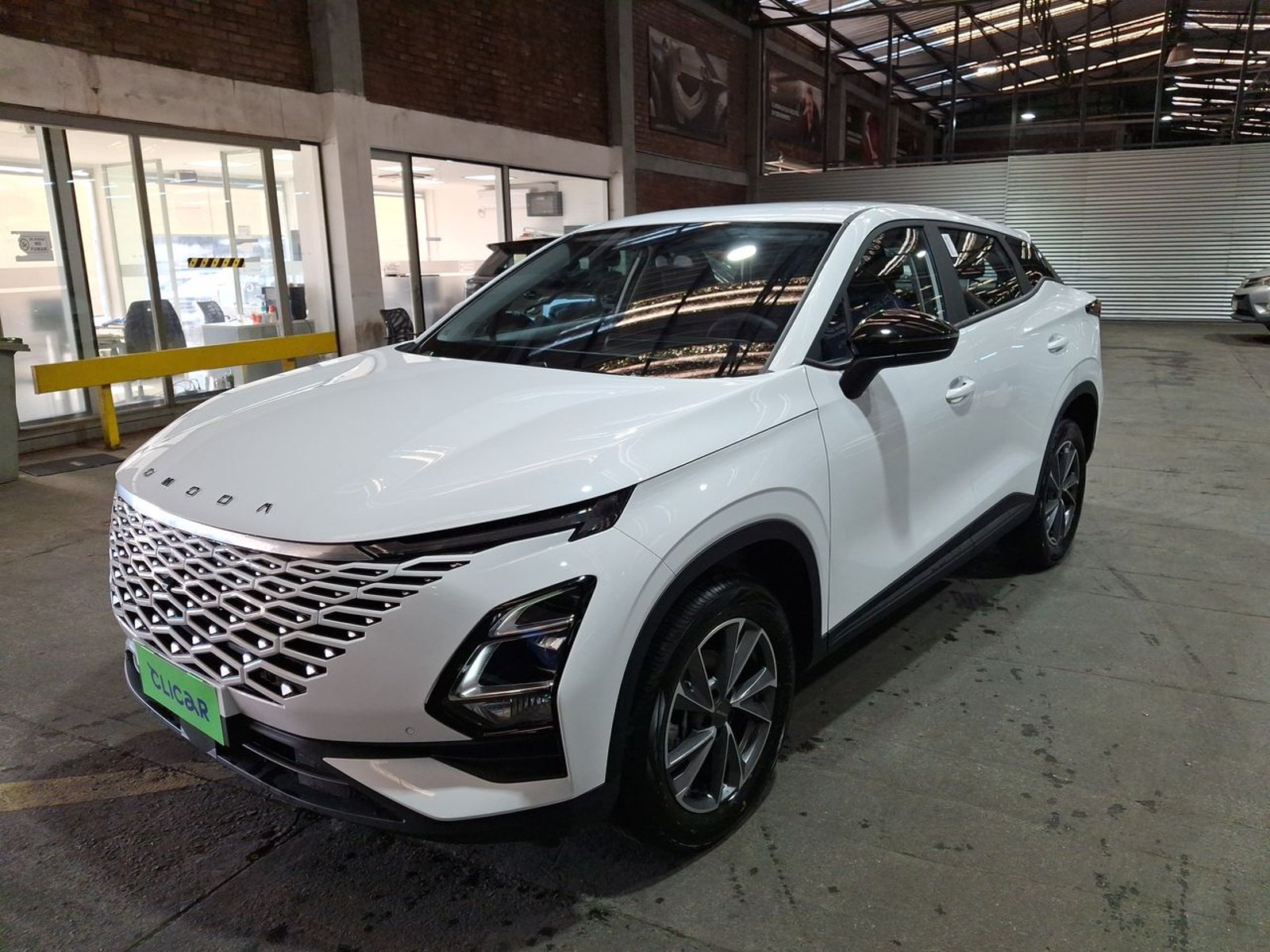 Omoda C5 1.5t Comfort 4x2 Cvt At 5p 2026 - Foto 3 de 8
