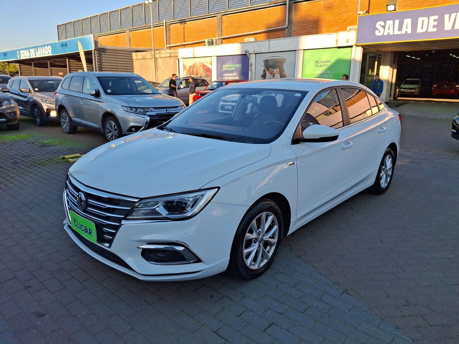 Mg Mg 5 1.5 Com 2wd Mt 4p 2025 - Foto 3 de 8