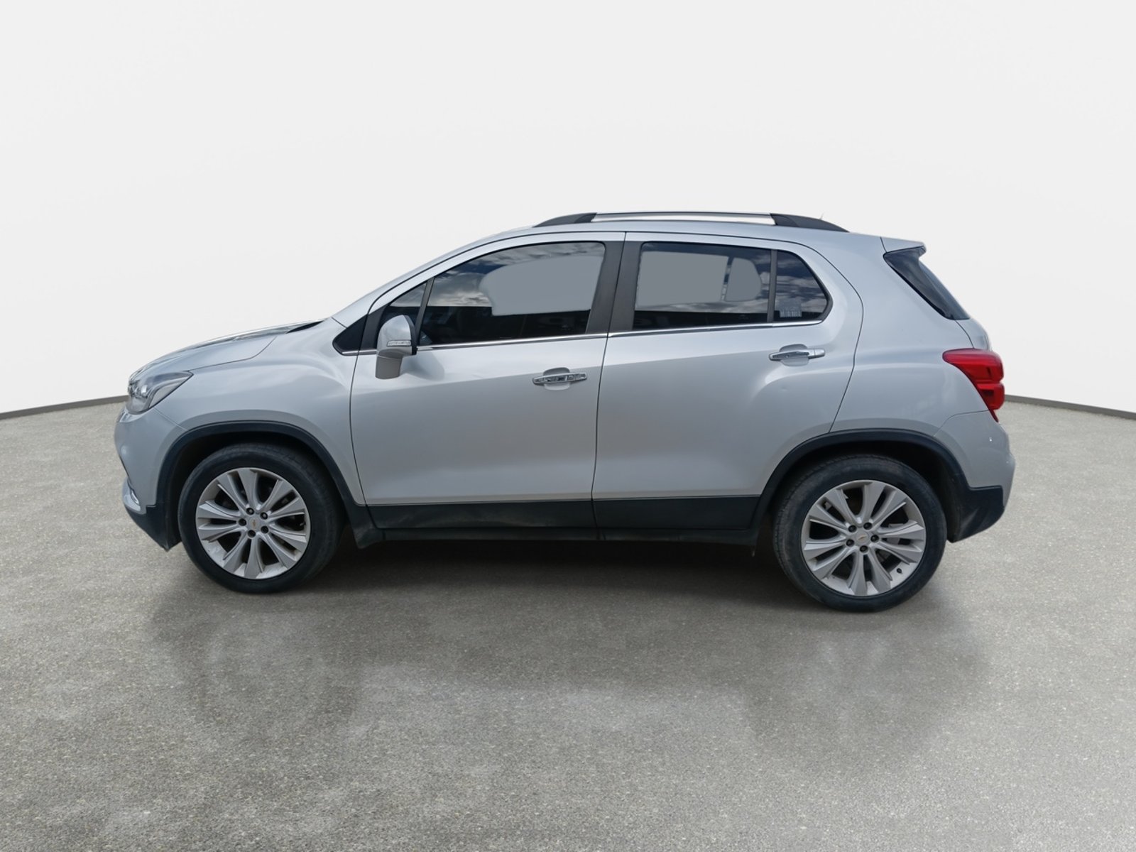Chevrolet Tracker 1.8 Lt Fwd Ml E5 Mt 5p 2019 - Foto 4 de 8