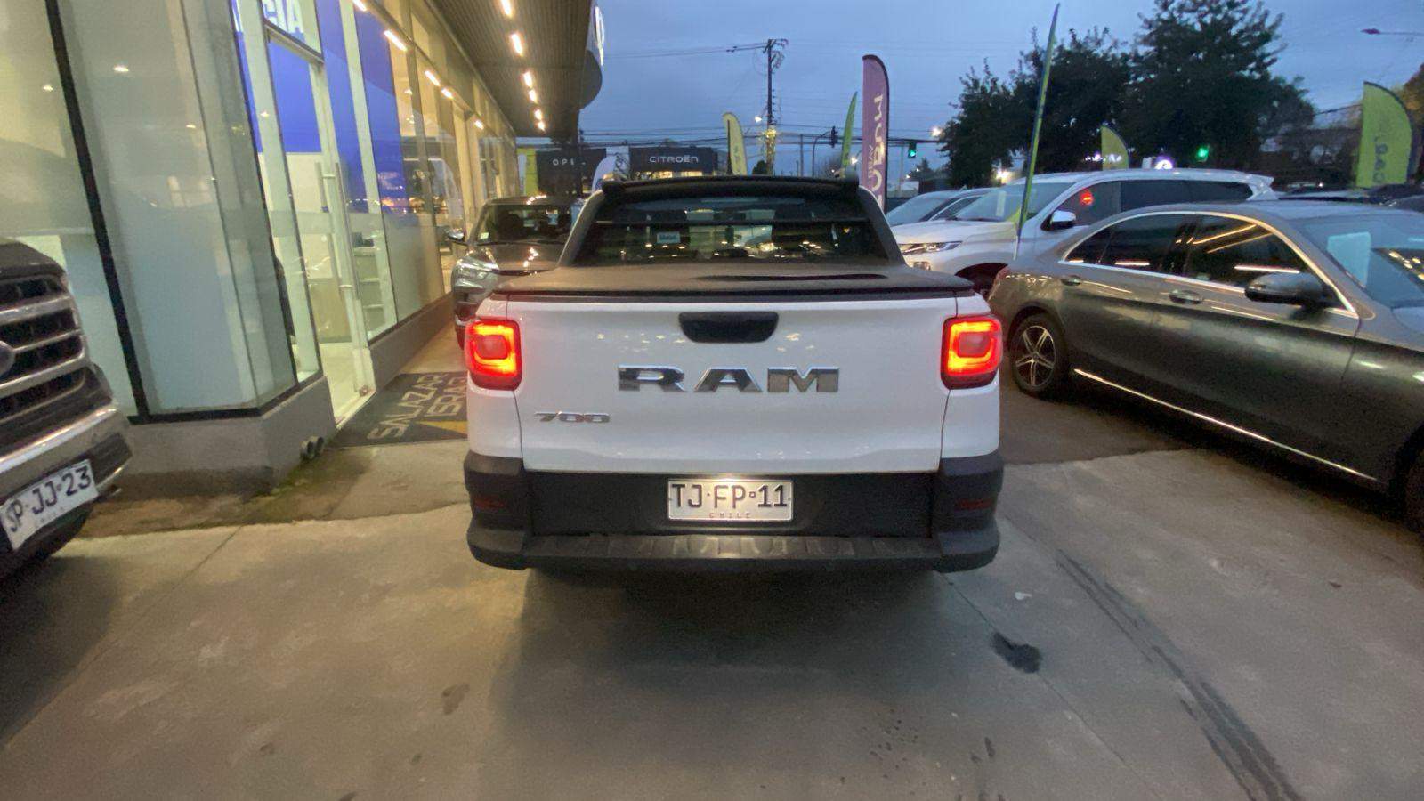 Ram 700 1.3 Slt 4x2 Dob. Cab. Mt 4p 2024 - Foto 5 de 8
