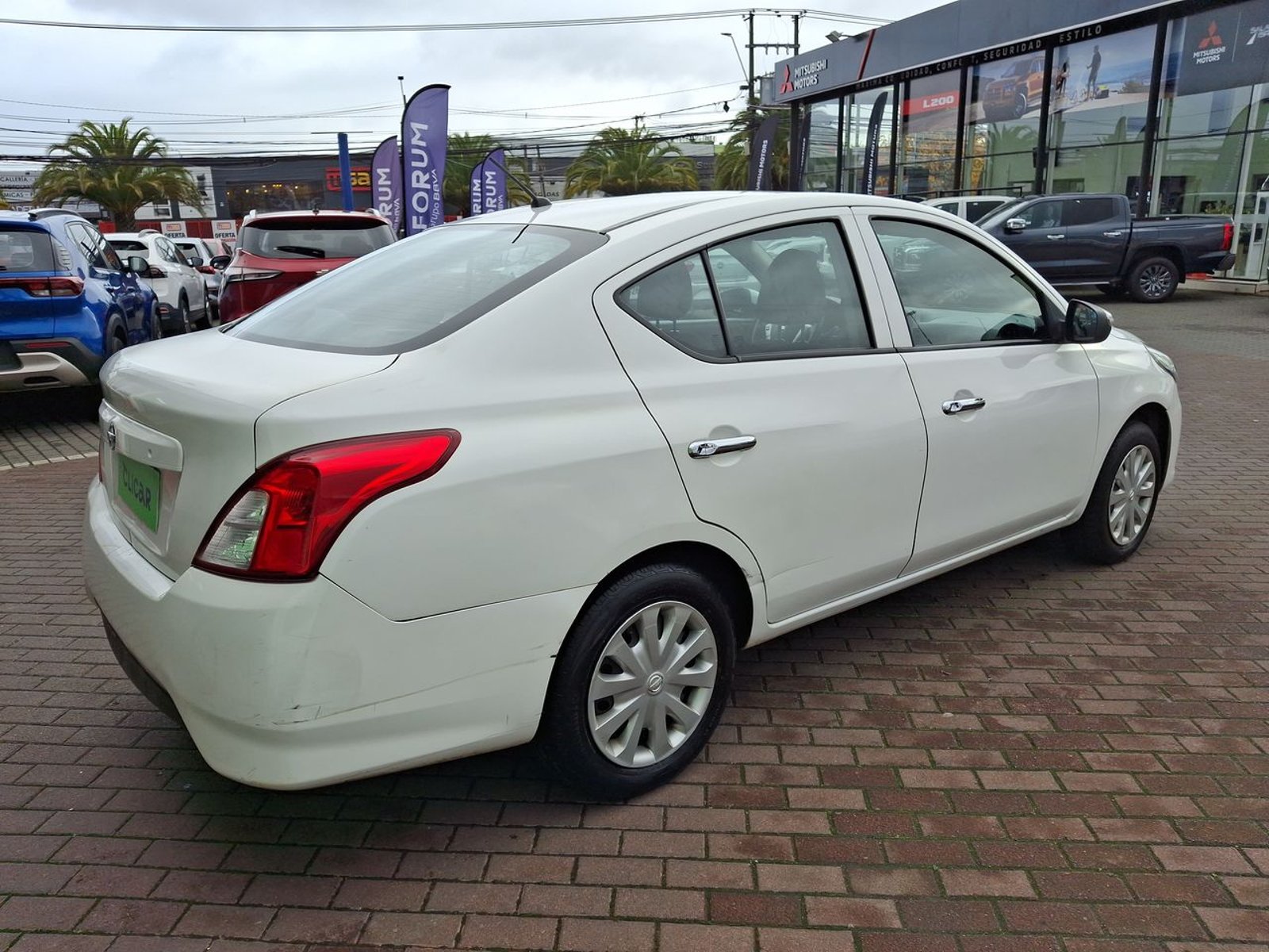 Nissan Versa 1.6 Sense 4x2 Mt 4p 2020 - Imagen 7 de 8