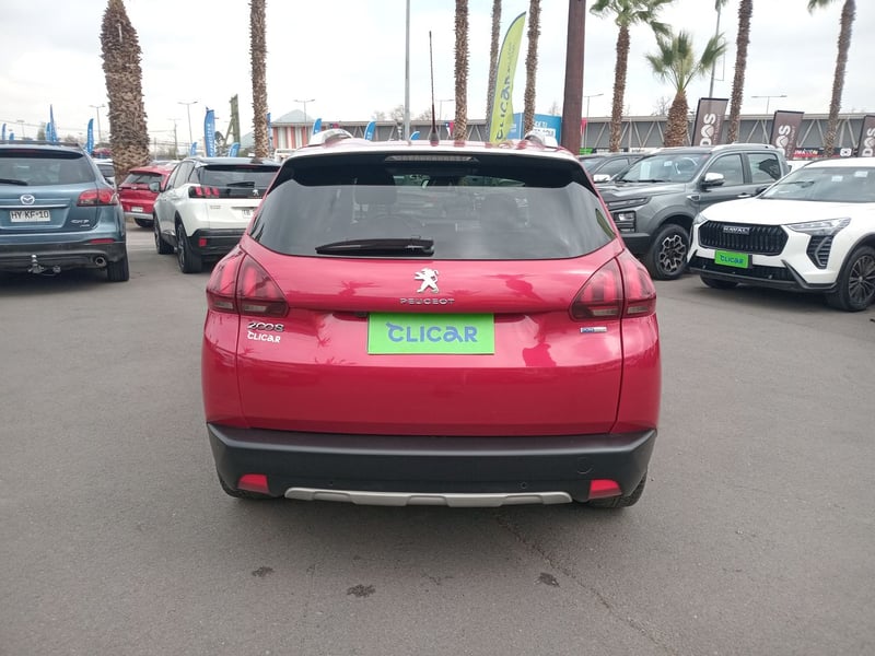 Peugeot 2008 1.2 Allure Pack Puretech 4x2 110hp Eat6 5p 2018 - Imagen 5 de 8