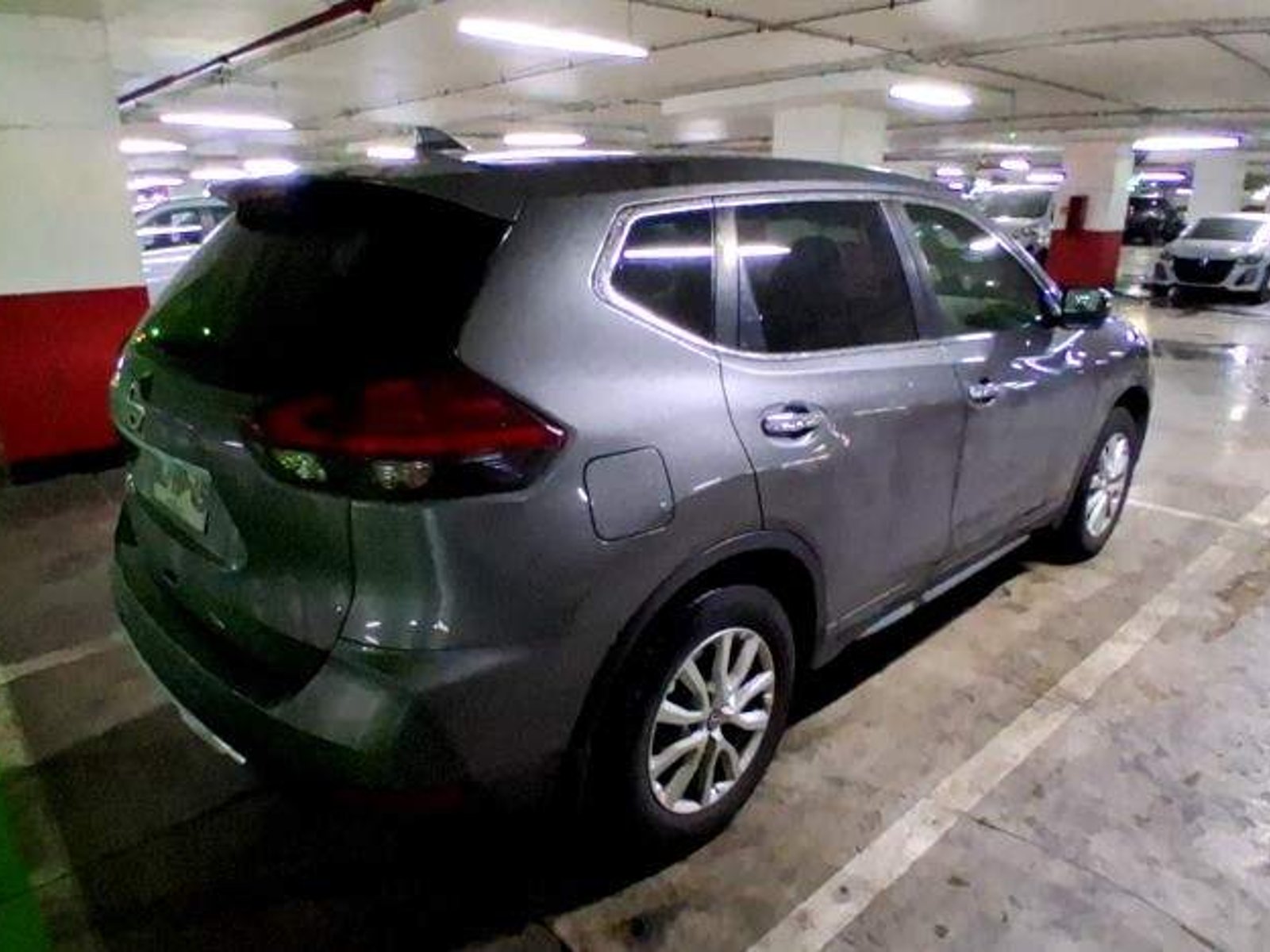 Nissan X-trail 2.5 Sense Mc 4x2 Cvt At 5p 2022 - Foto 4 de 5