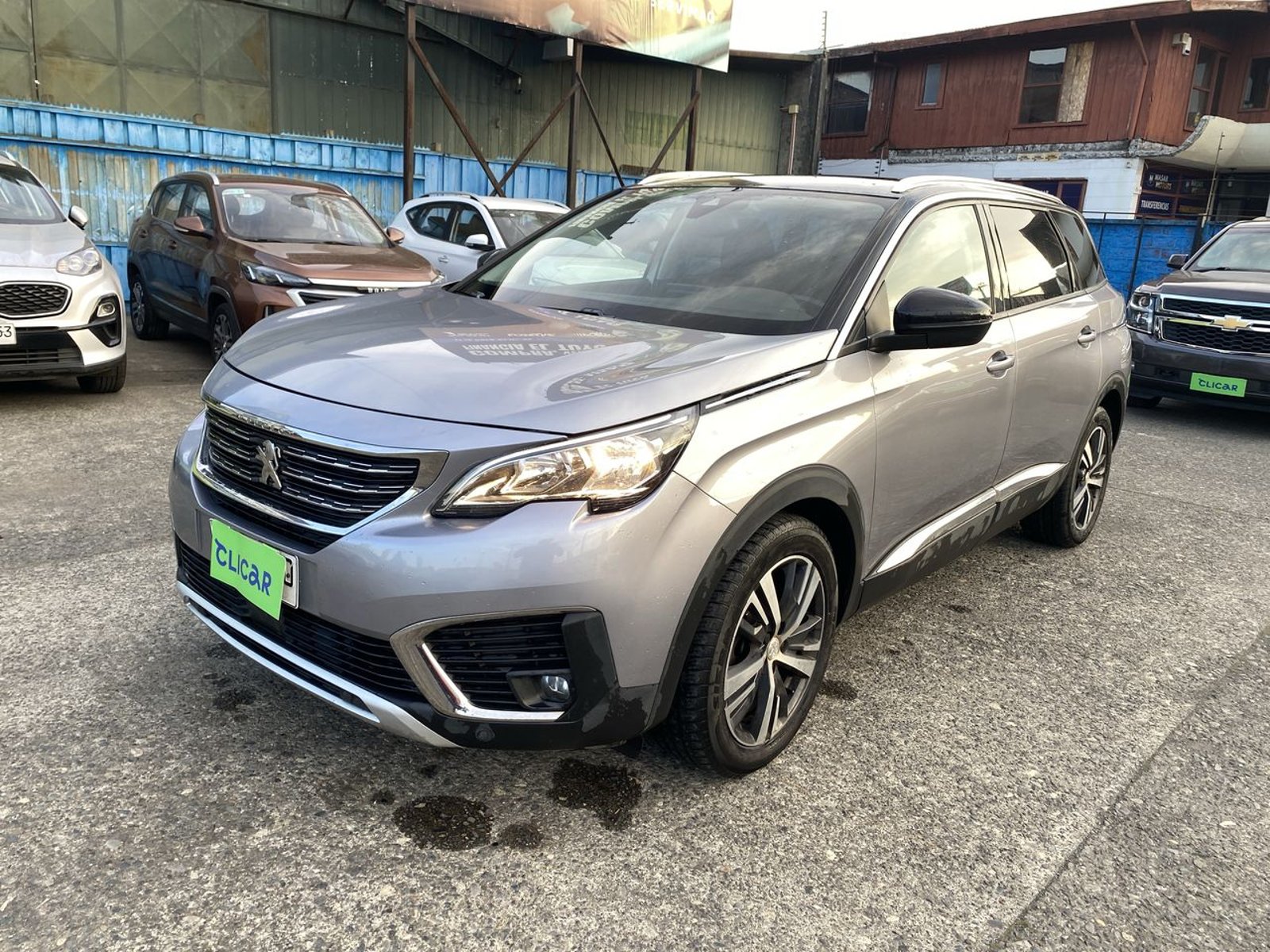 Peugeot 5008 1.5 Allure Bluehdi 4x2 130 Eat8 5p 2020 - Foto 3 de 8