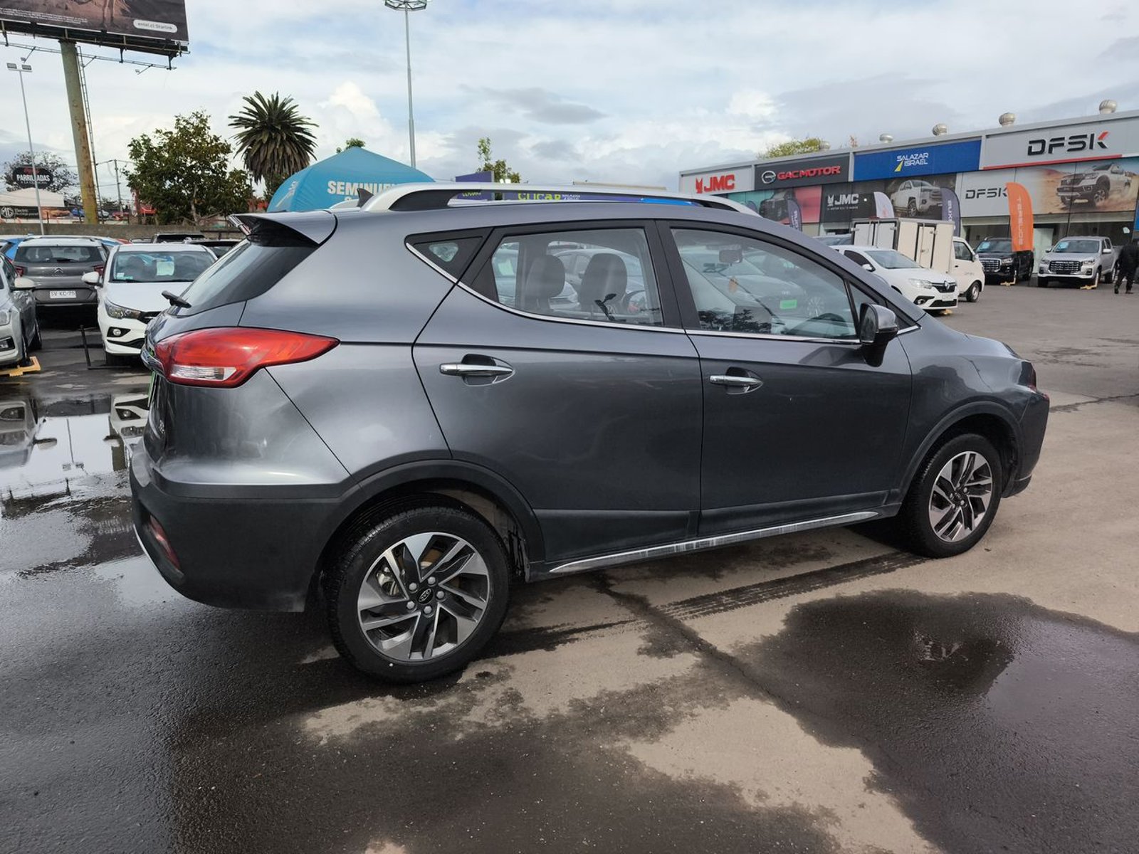 Jac Js3 1.6 Luxury 4x2 Cvt At 5p 2024 - Imagen 7 de 8
