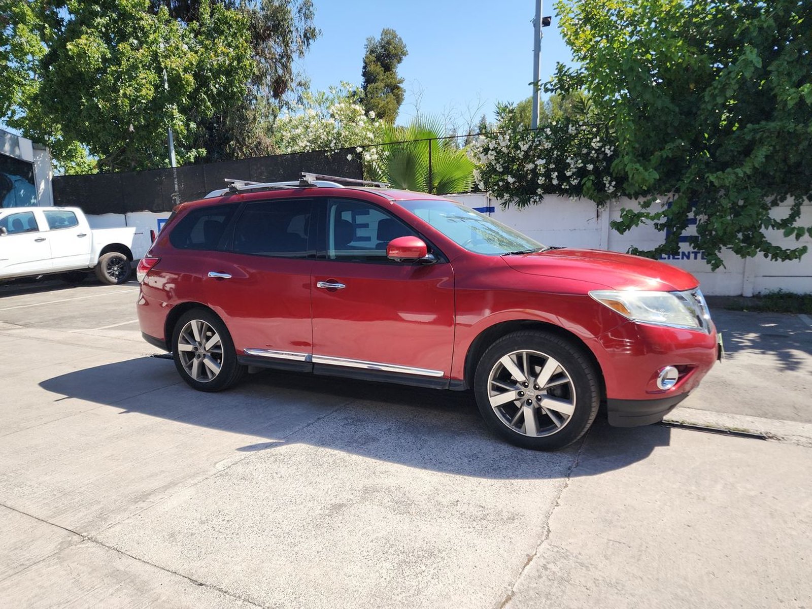 Nissan Pathfinder 3.5 Exclusive 4wd Cvt At 5p 2016 - Foto 3 de 8