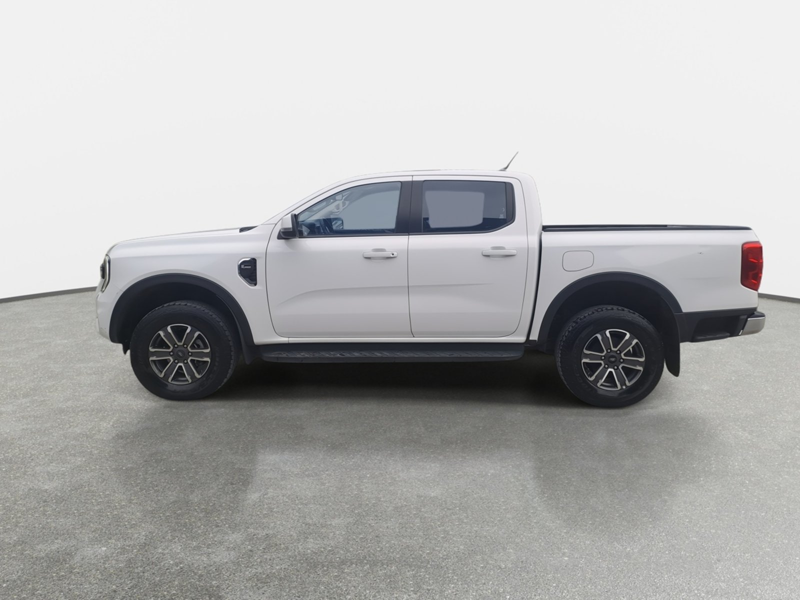 Ford Ranger 2.0 Xlt Diesel 4x4 Dob. Cab. Mt 4p 2024 - Foto 4 de 8