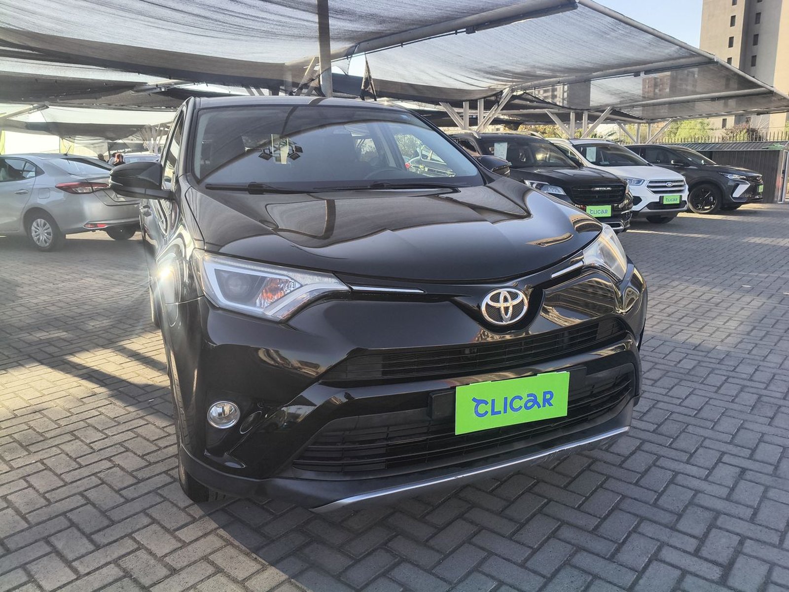 Toyota Rav 4 2.0 4x2 Super Lujo Cvt At 5p 2019 - Foto 2 de 8