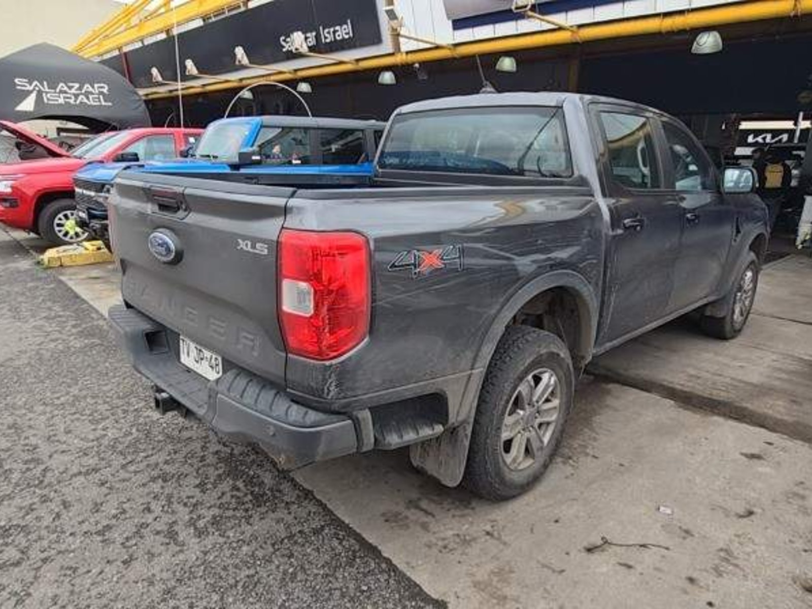 Ford Ranger 2.0 Xls Diesel 4x4 Dob. Cab. Mt 4p 2025 - Foto 4 de 5