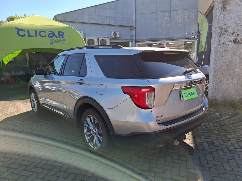 Ford Explorer 2.3 Ecoboost Xlt 4x4 At 5p 2022 - Imagen 5 de 8