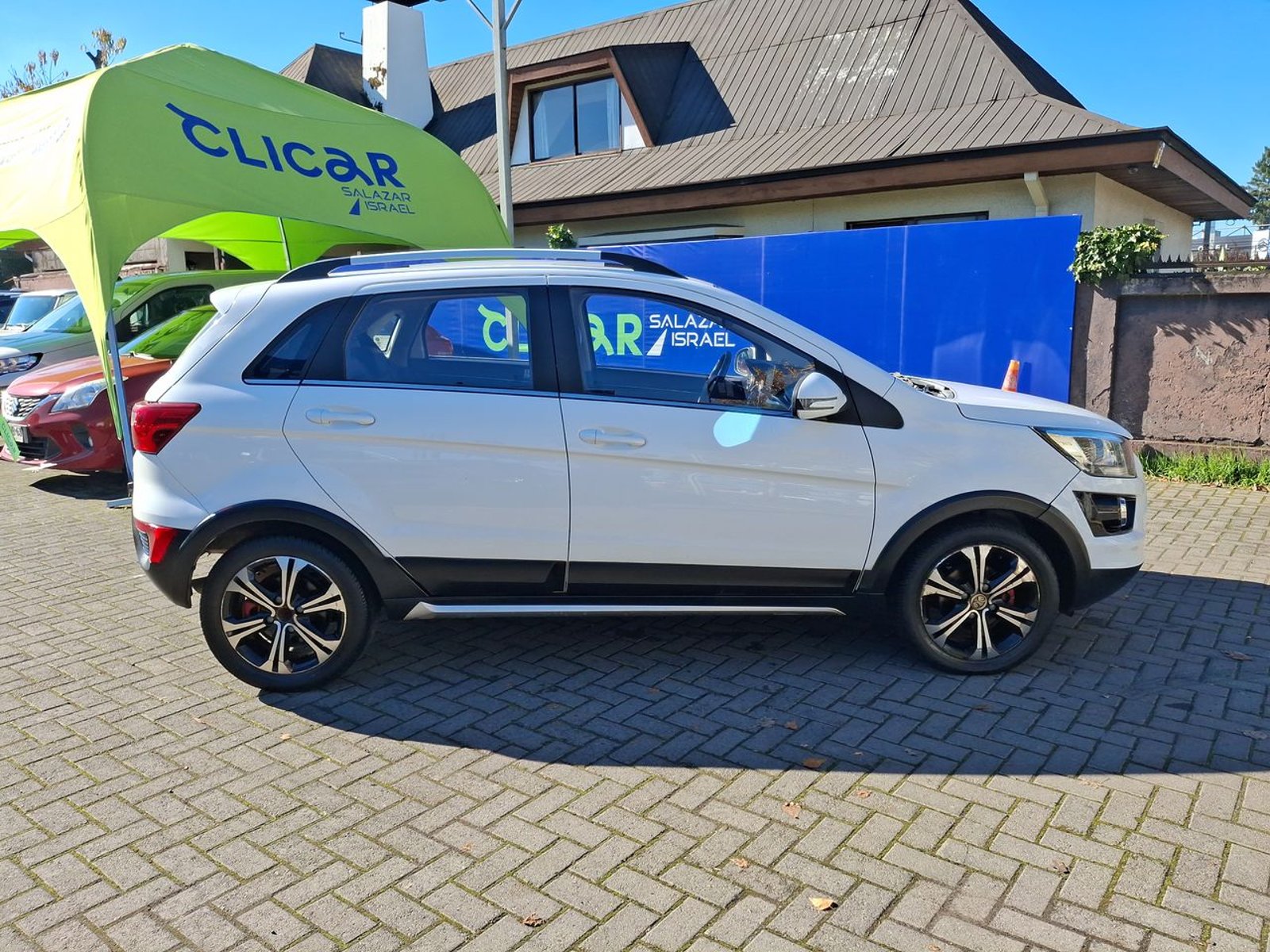 Baic X25 1.5 Elite 4x2 Mt 5p 2019 - Imagen 8 de 8