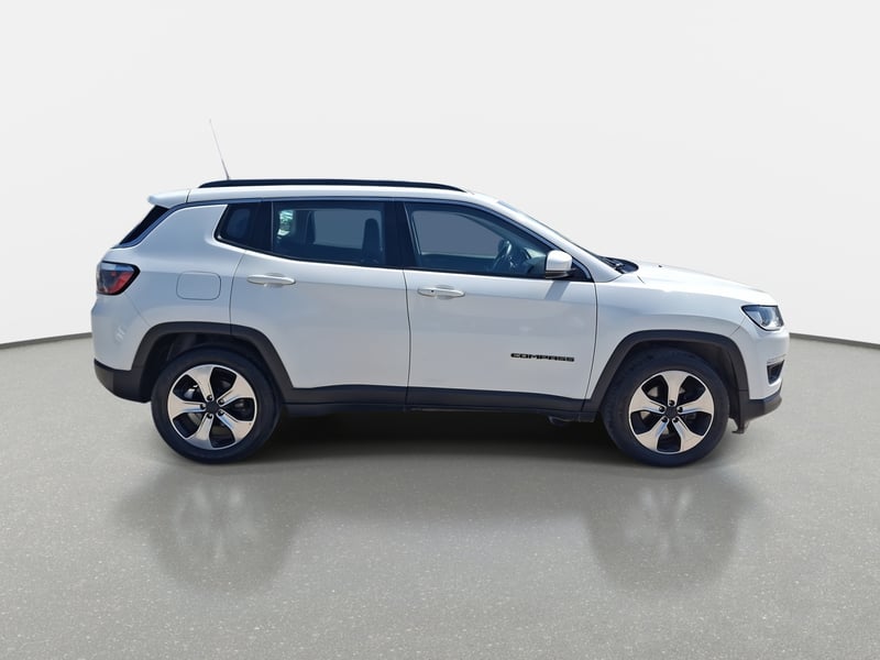 Jeep Compass 2.4 Longitude 4x2 Radio 8.4 9at 5p 2019 - Imagen 8 de 8