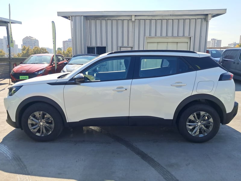 Peugeot 2008 1.2 Active Puretech 130 4x2 Mt 5p 2022 - Imagen 4 de 8