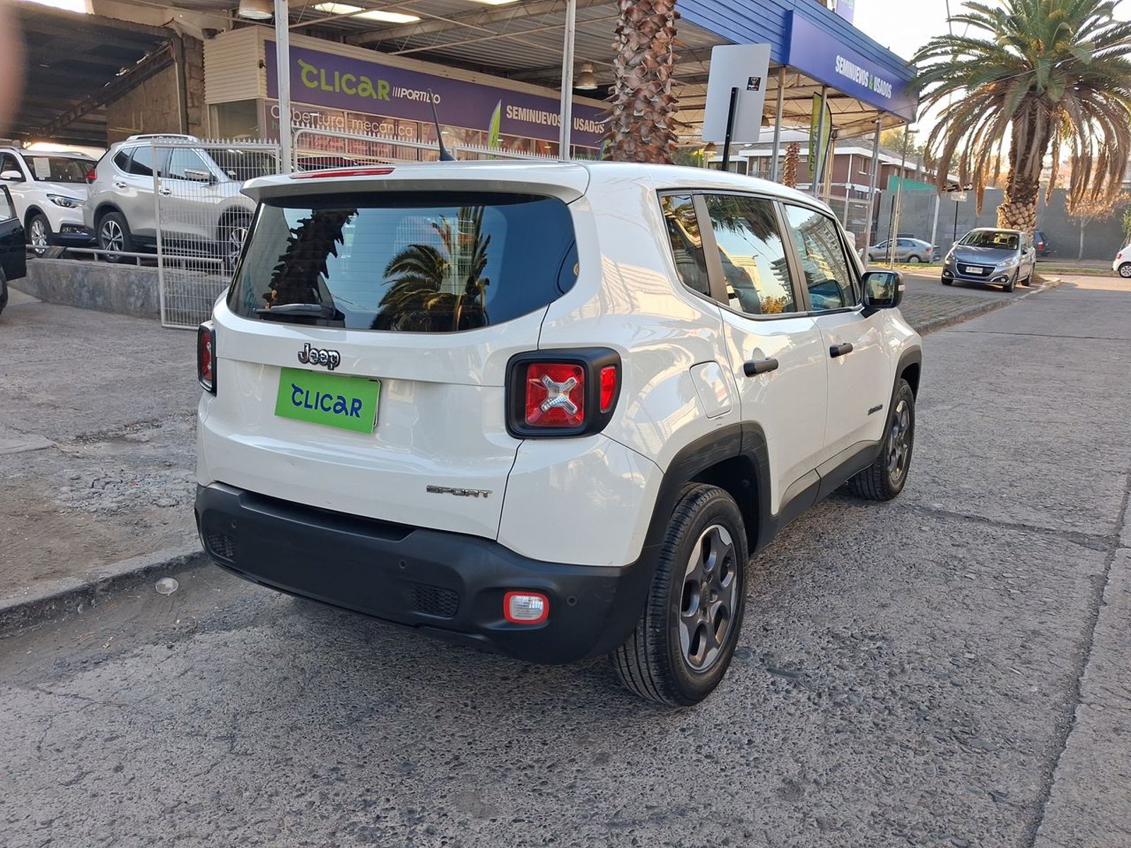 Jeep Renegade 1.8 Sport Lx 4x2 Mt 5p 2018 - Imagen 7 de 8
