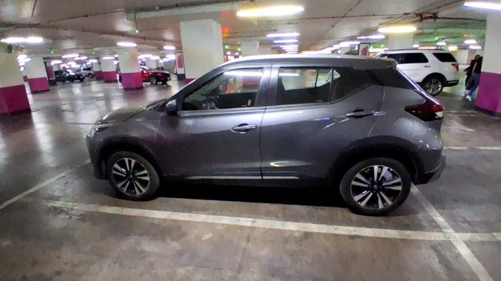 Nissan Kicks 1.6 Advance 4x2 Mt 5p 2023 - Imagen 8 de 8