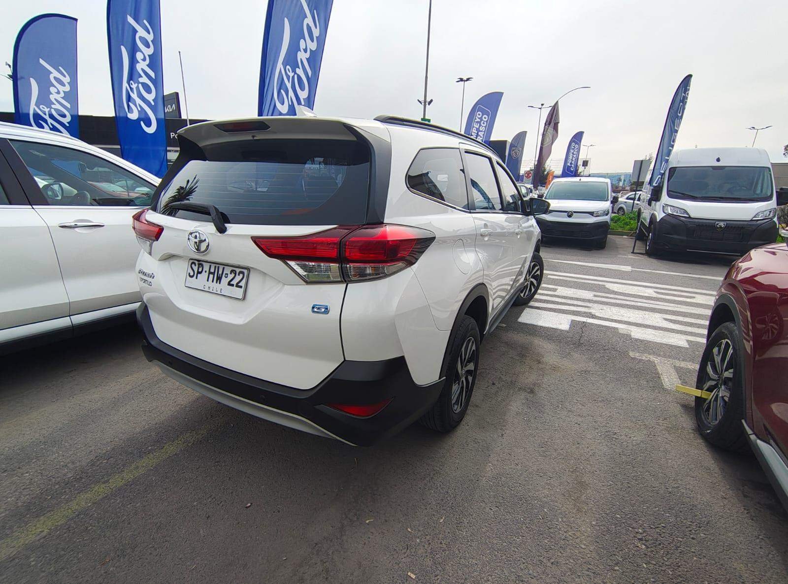 Toyota Rush 1.5 Xei 4x2 Mt 5p 2023 - Imagen 5 de 5