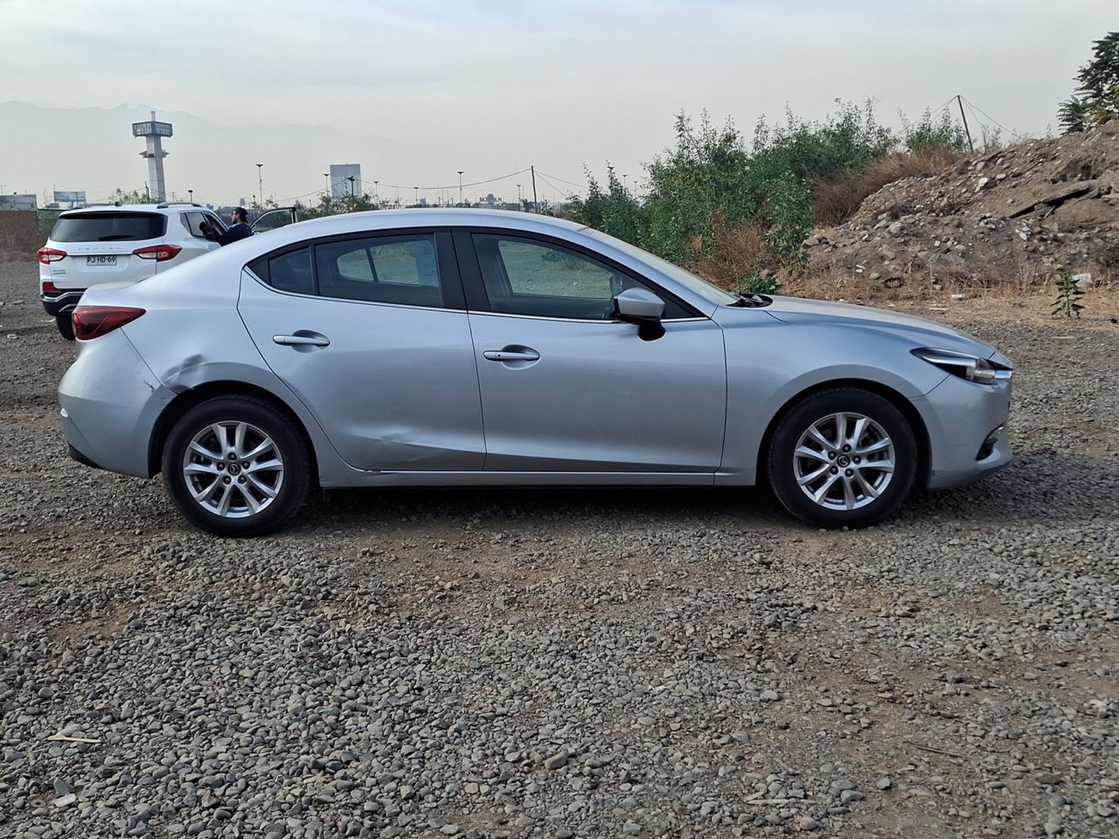 Mazda 3 2.0 V 4x2 Sedan 6mt 4p 2019 - Imagen 8 de 8