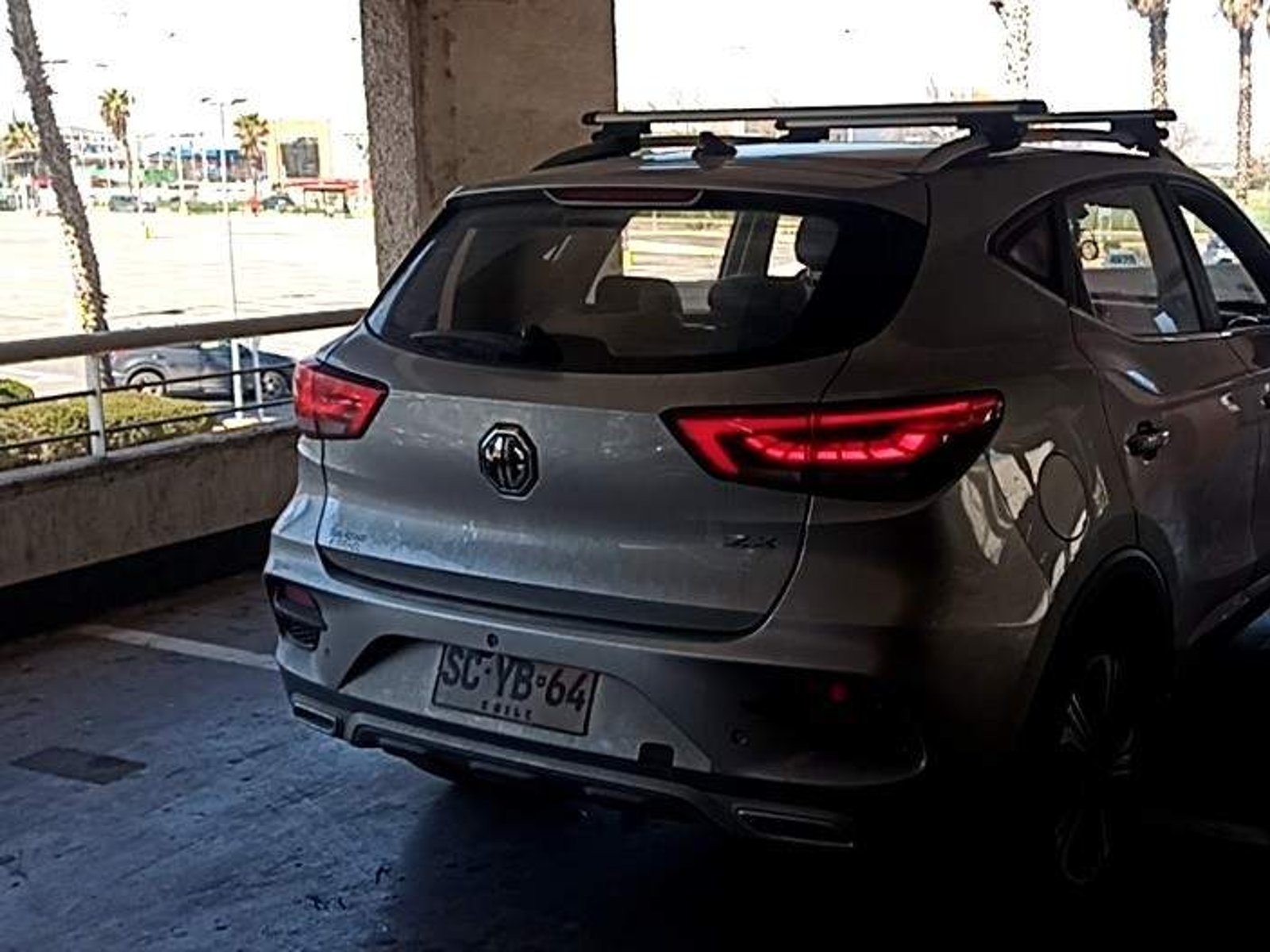 MG Mg Zx 1.5 Dlx 4x2 Mt 5p 2022 - Foto 4 de 5