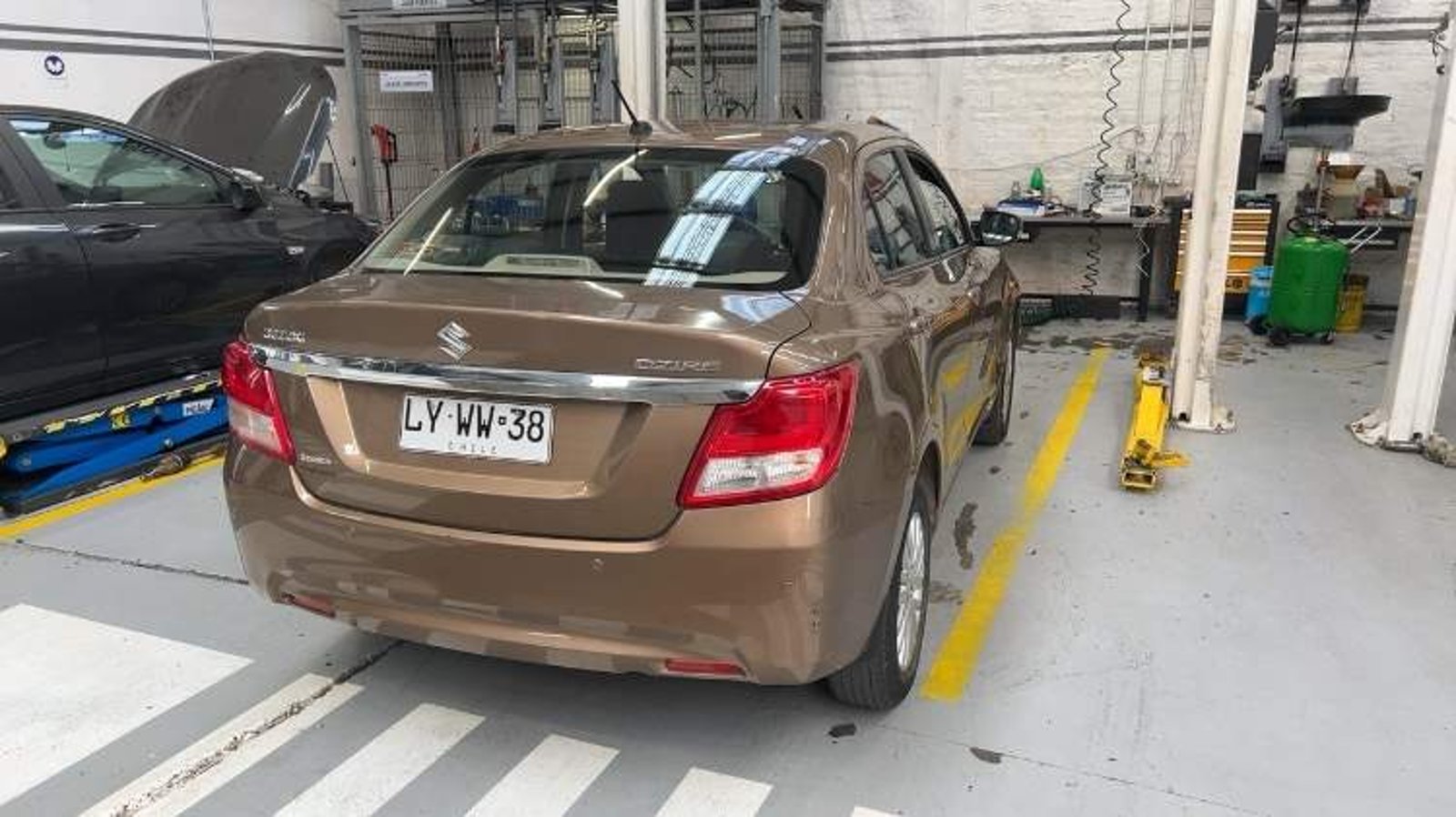 Suzuki Dzire 1.2 Gl Sport 4x2 Mt 4p 2020 - Foto 4 de 8