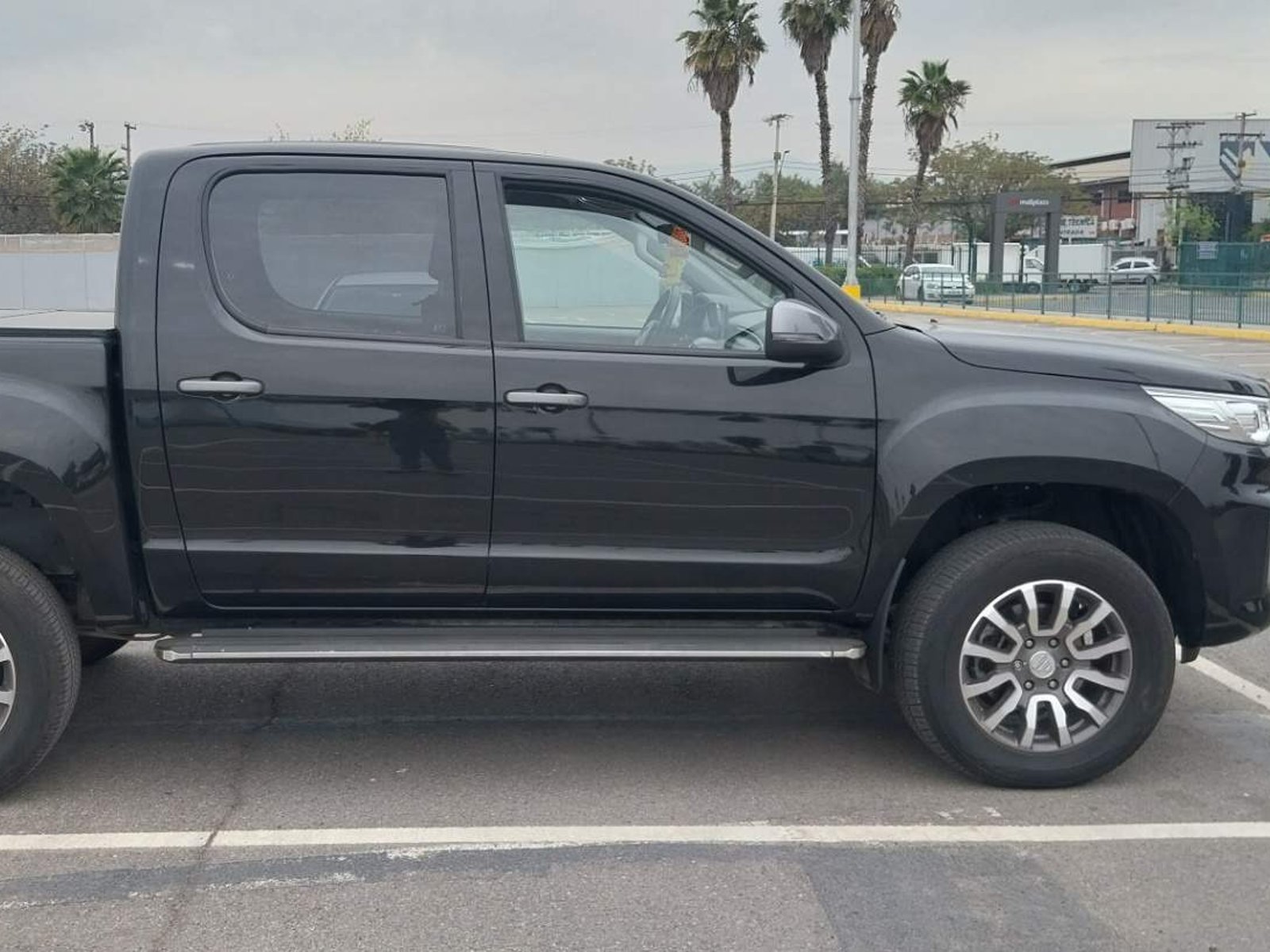 Foton G7 2.0 Lite Diesel 4x2 Euro6 Mt 4p 2025 - Foto 3 de 5