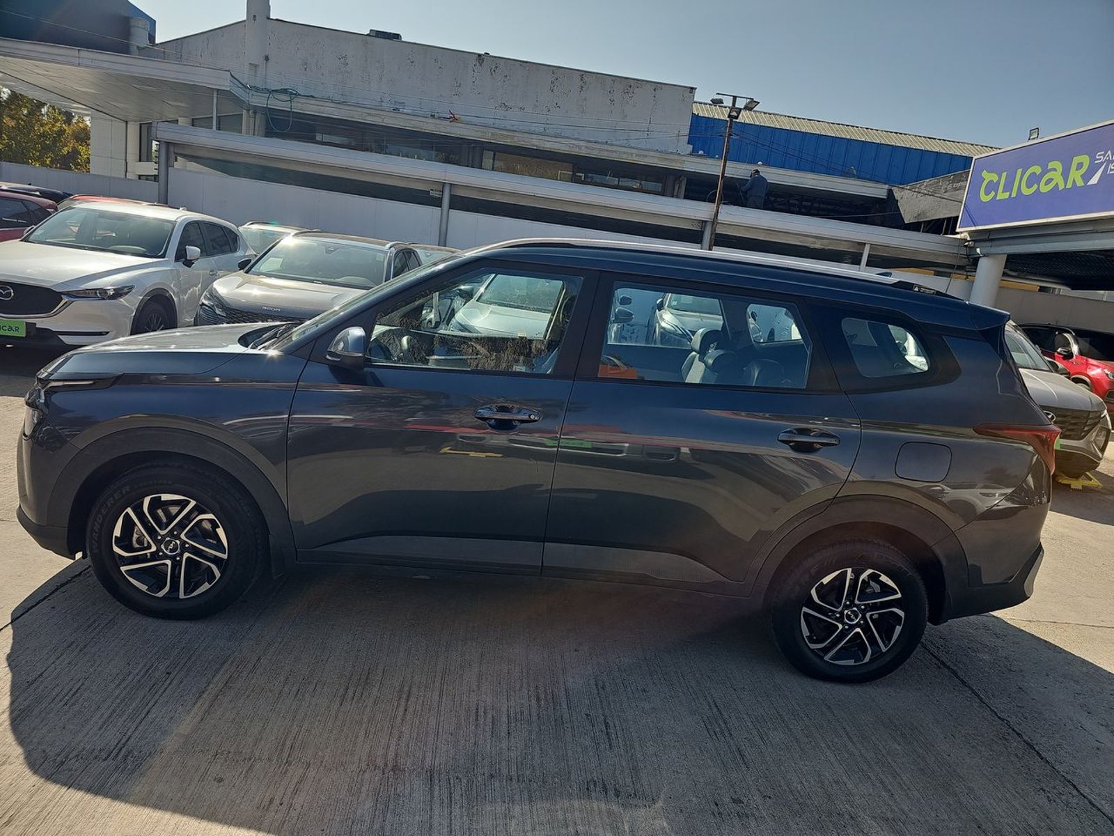 Kia Carens 1.4l Ex Turbo-gdi 4x2 7dct At 5p 2024 - Imagen 7 de 8