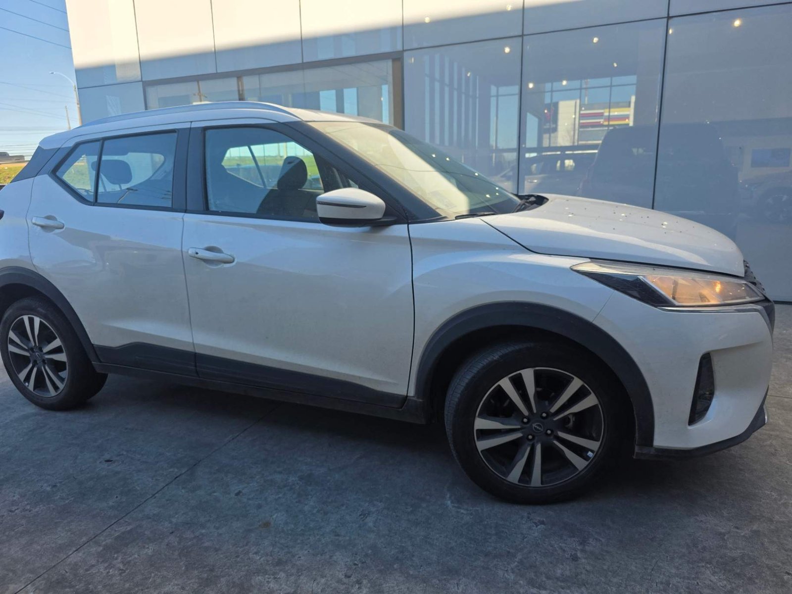 Nissan Kicks 1.6 Advance 4x2 Ncf Cvt At 5p 2025 - Foto 3 de 8