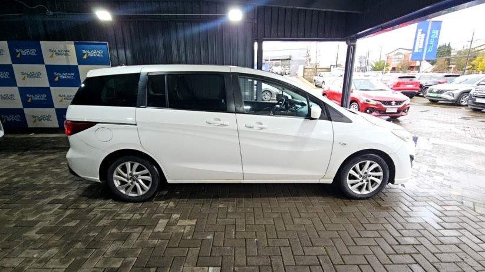 Mazda 5 2.0 V Te 4x2 Minivan 5at 5p 2018 - Imagen 3 de 5