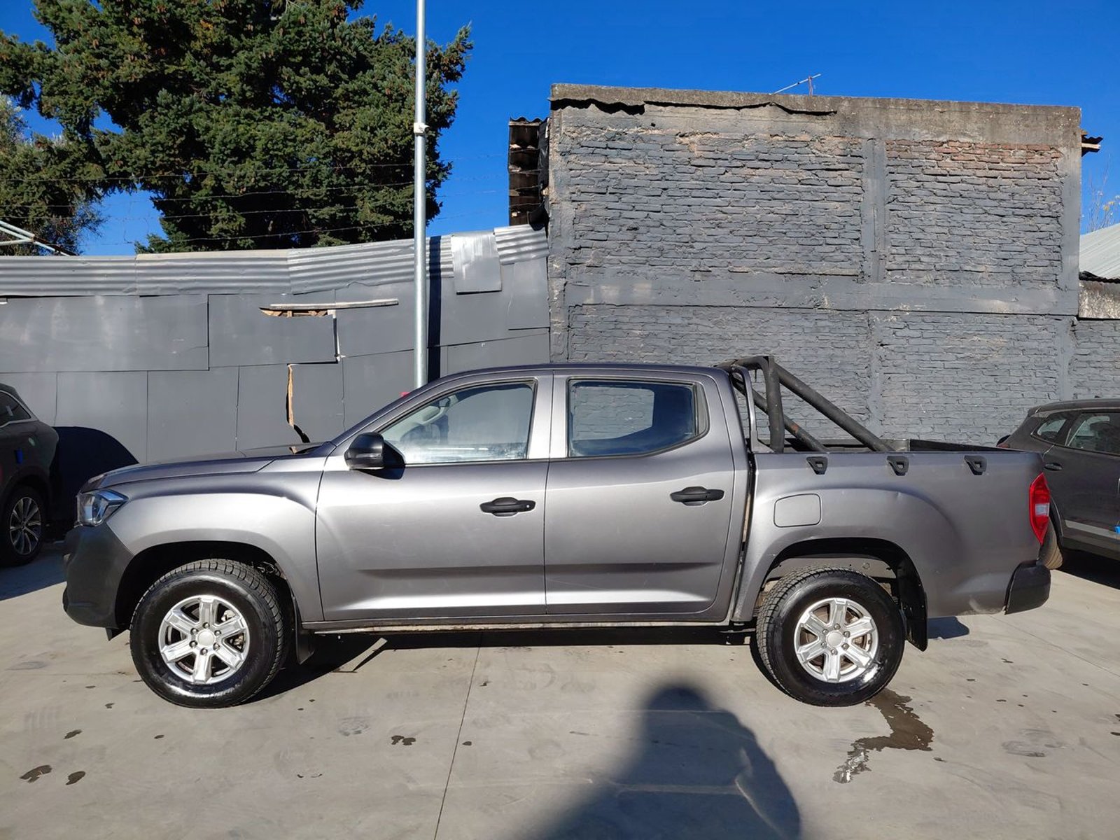 Maxus T60 2.0 Dx Diesel 4x2 Dob. Cab. Euro6 6mt 4p 2024 - Foto 4 de 8
