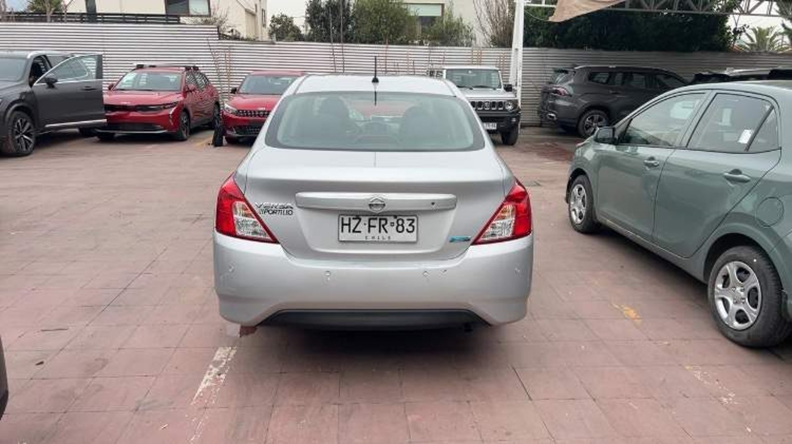 Nissan Versa 1.6 Sense 4x2 4at 4p 2016 - Imagen 5 de 5