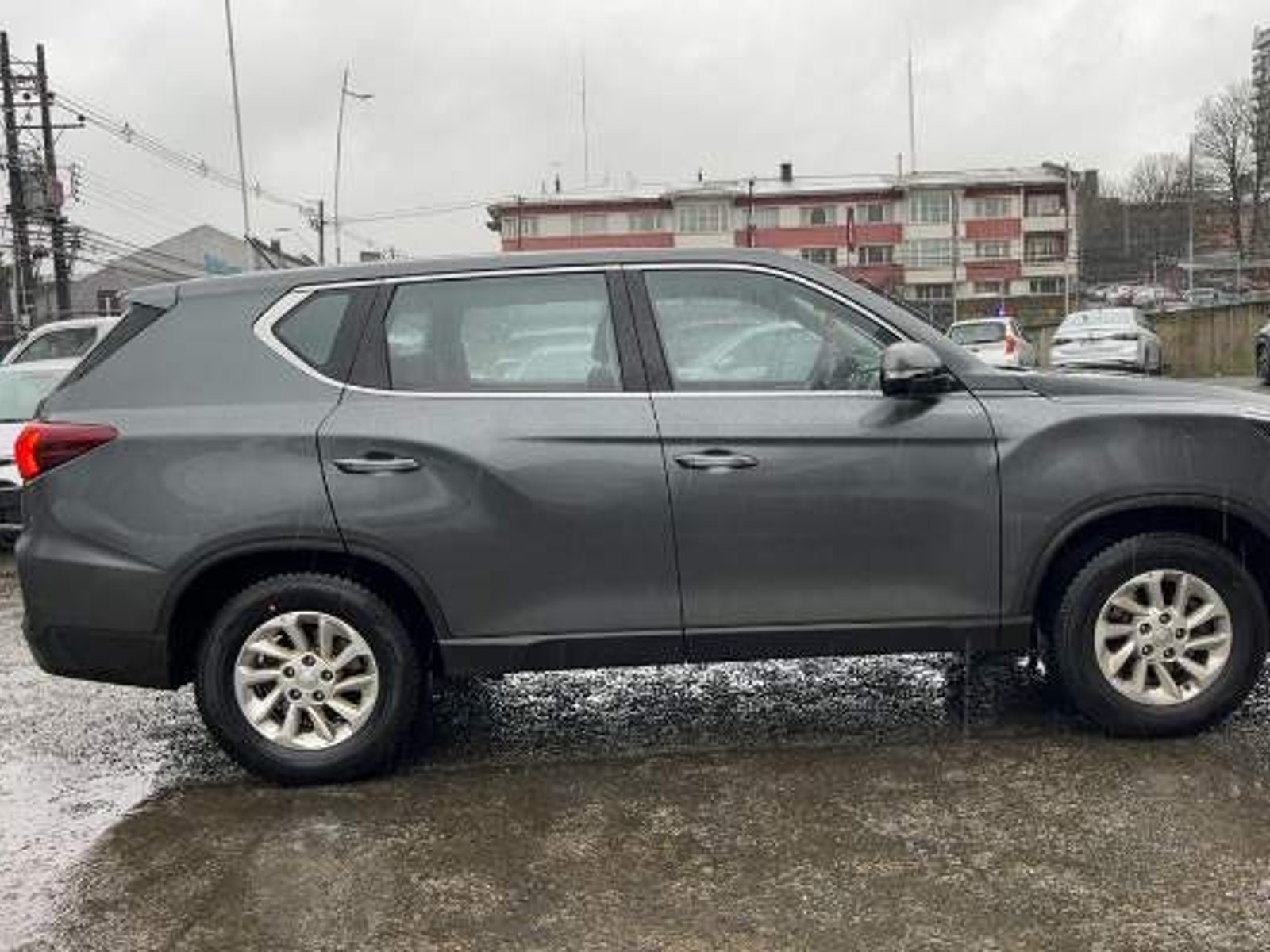 SsangYong Rexton 2.0t Lx Awd 6ab 6at 5p 2023 - Foto 3 de 5