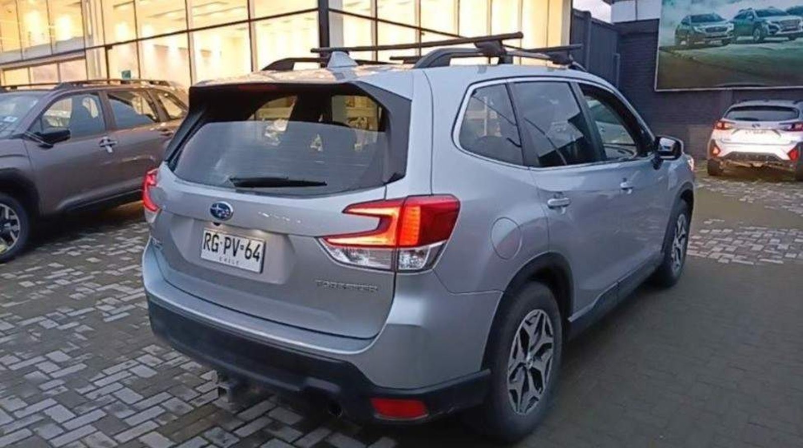 Subaru Forester 2.0i Dynamic Eyesight Awd At 5p 2022 - Imagen 4 de 5
