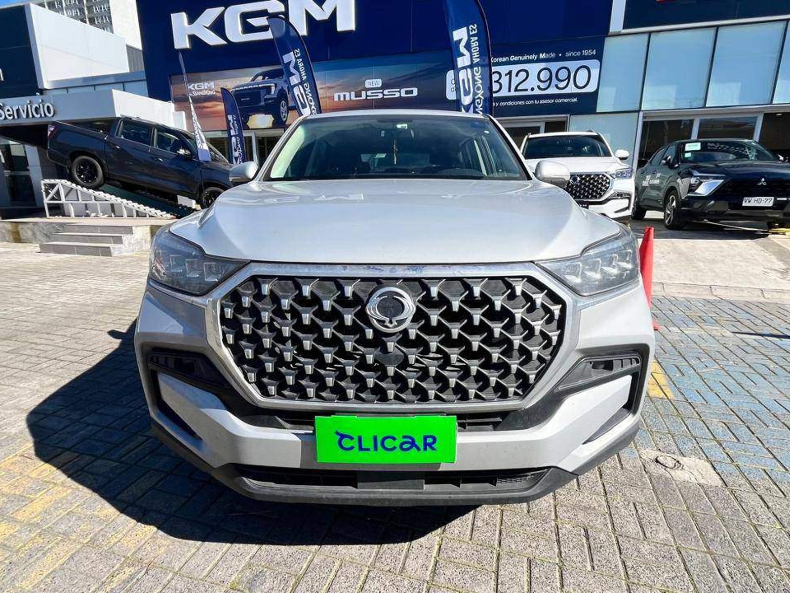 SsangYong Rexton 2.0t Lx 4x2 6ab 6at 5p 2024 - Foto 2 de 5