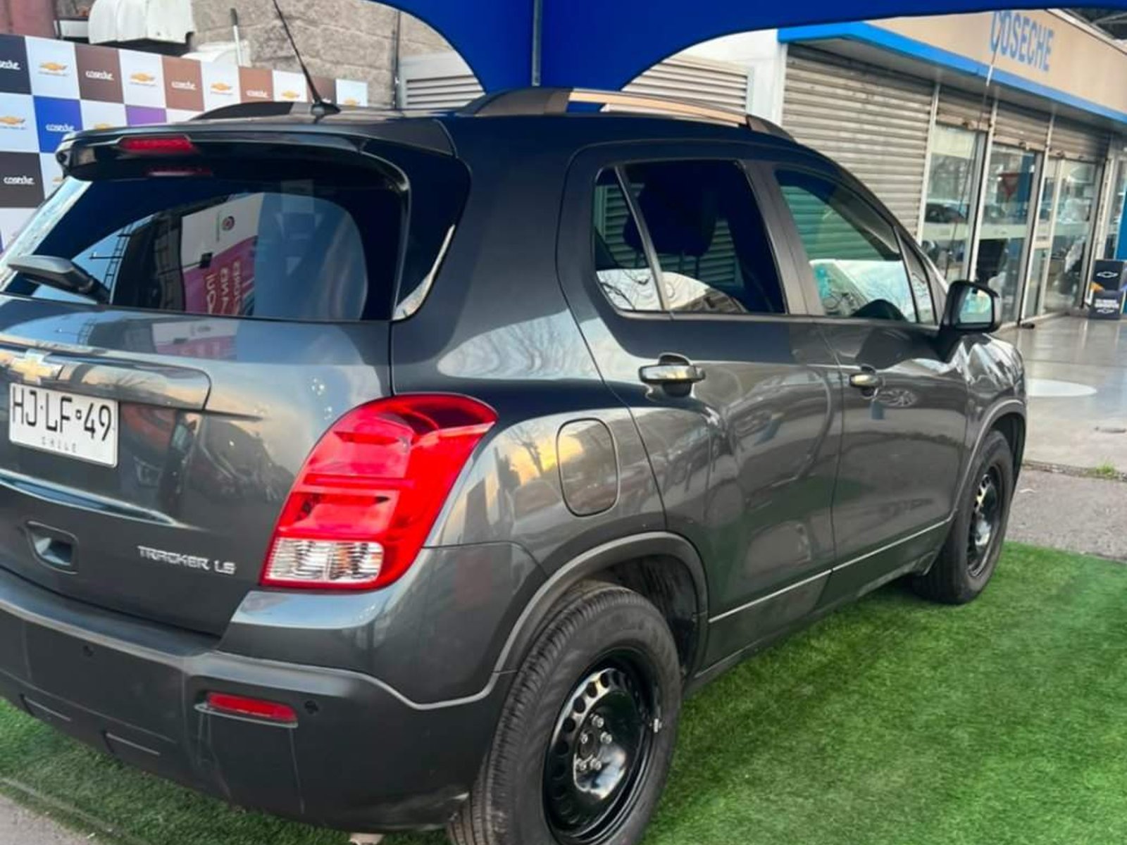 Chevrolet Tracker 1.8 Ls Fwd Euro5 Mt 5p 2016 - Foto 3 de 4