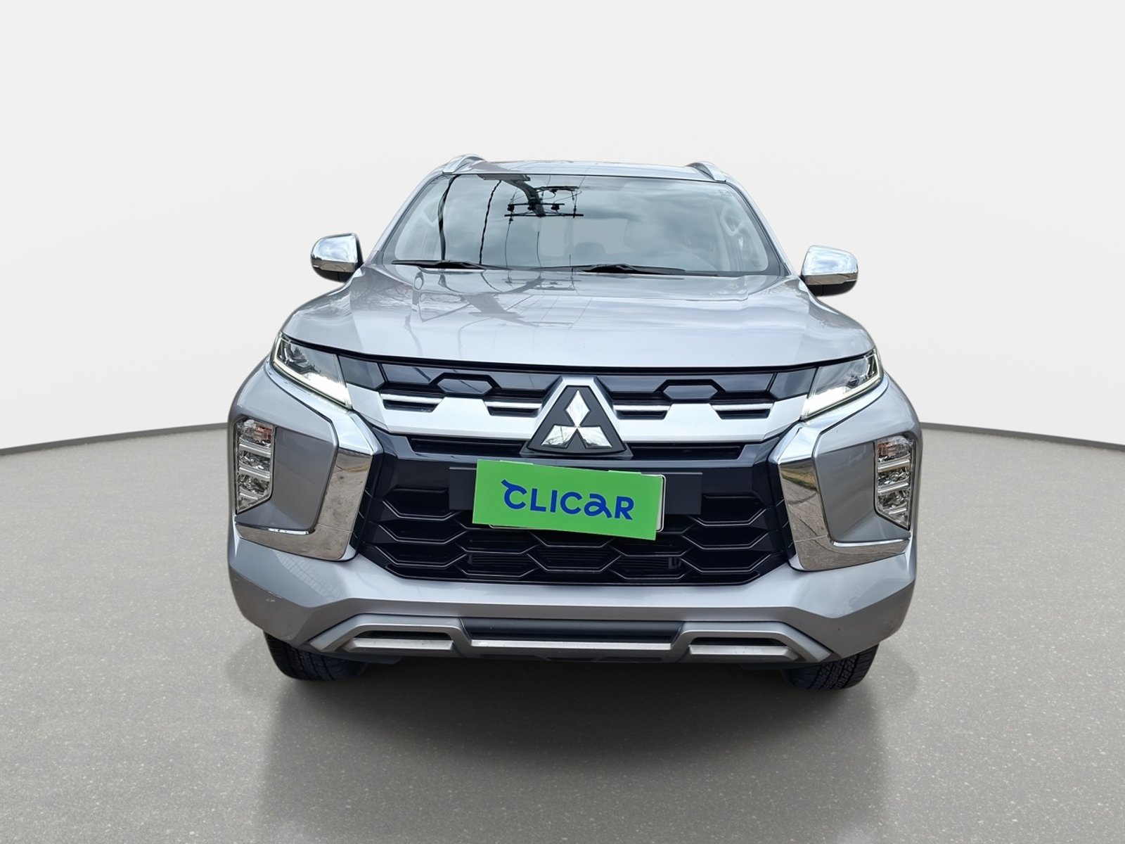 Mitsubishi Montero Sport 3.0 4x2 At 5p 2025 - Foto 2 de 8