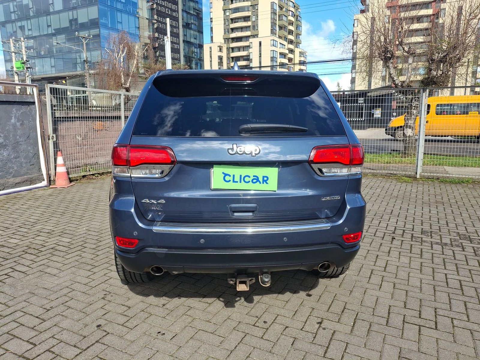 Jeep Grand Cherokee 3.6 Limited 4x4 At 5p 2022 - Foto 5 de 7