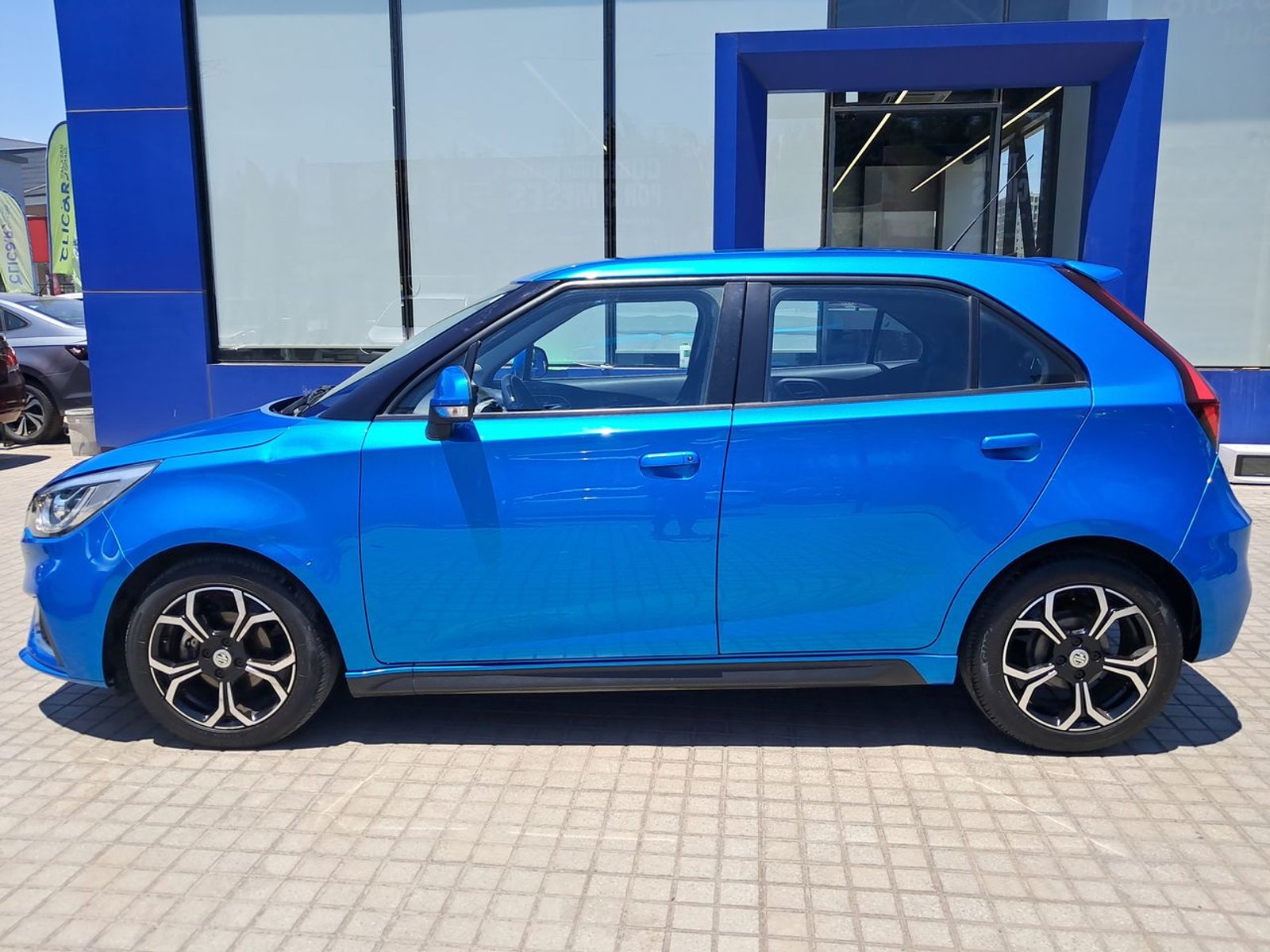 Mg Mg 3 1.5 Comfort 4x2 Hb At 5p 2023 - Imagen 4 de 8