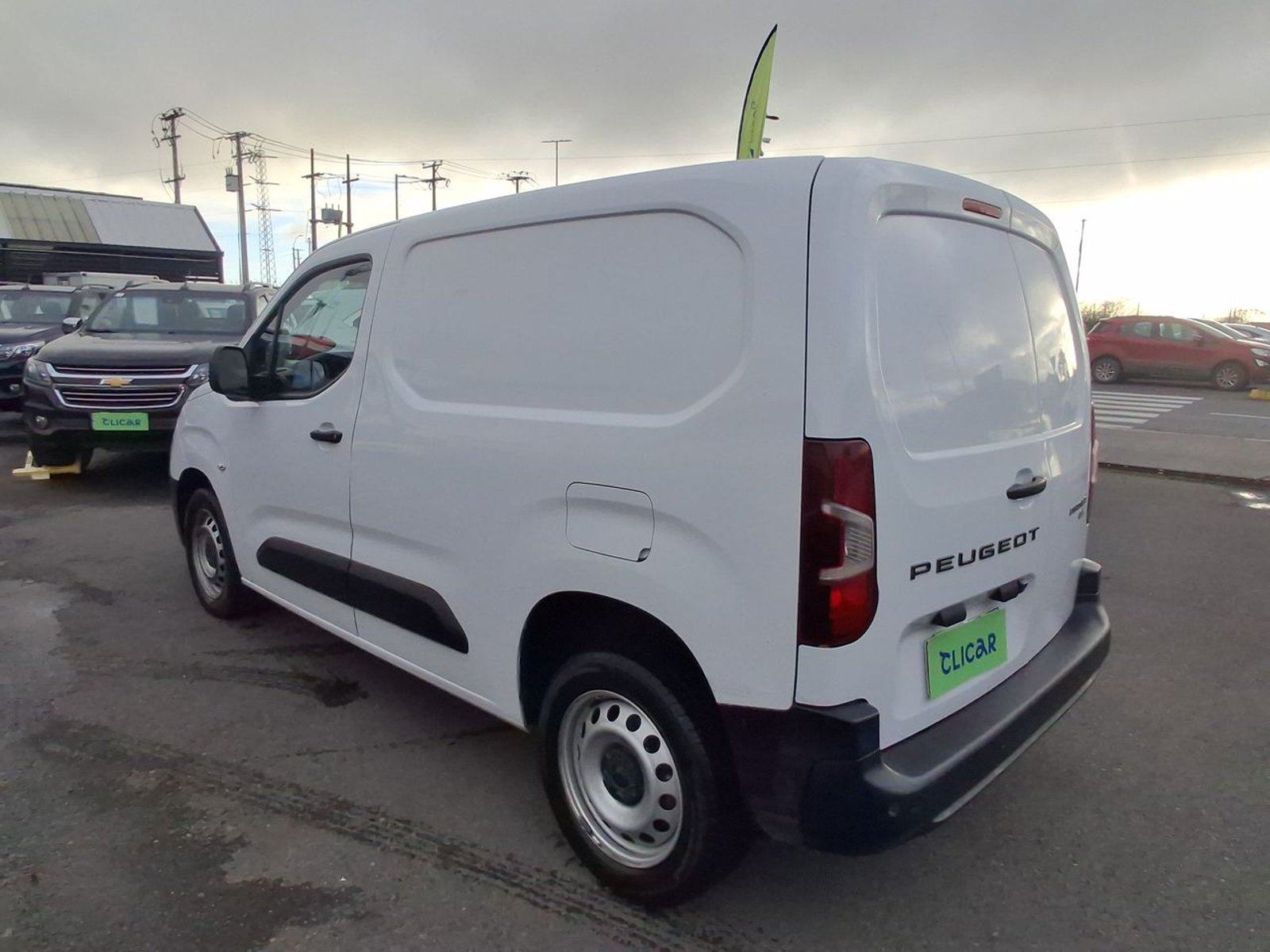 Peugeot Partner 1.5 L1 Hdi Diesel 100hp 4x2 Mt 5p 2025 - Foto 5 de 8