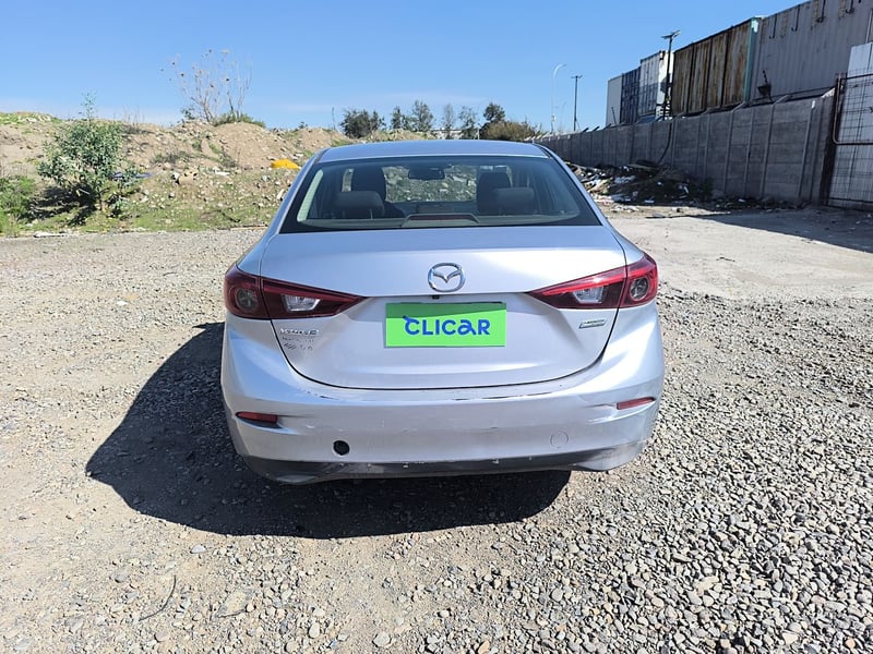 Mazda 3 2.0 V 4x2 Sdn Sunroof 6at 4p 2017 - Imagen 6 de 8